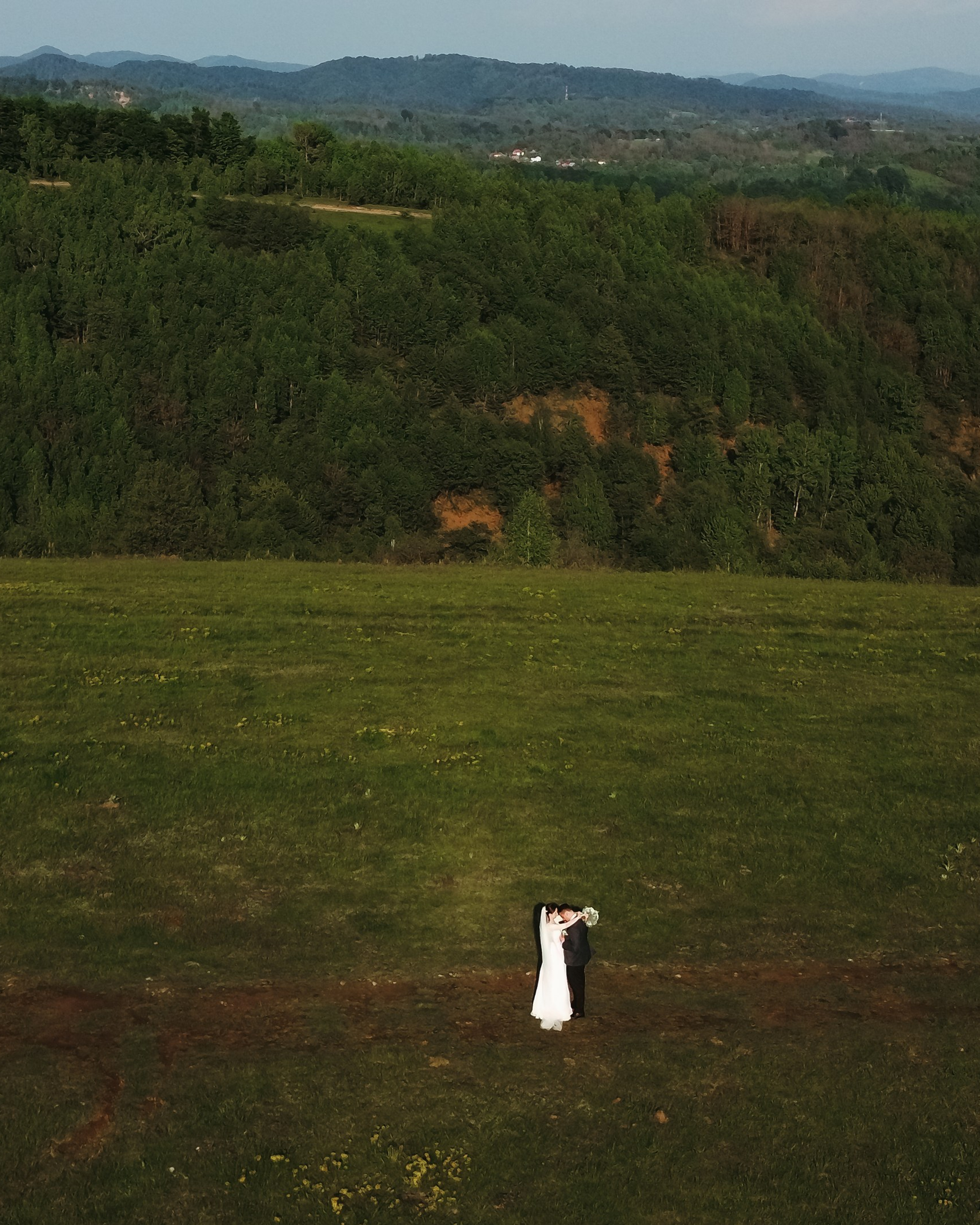 Andreea&nbsp;— Cristian | Locatie Horezu