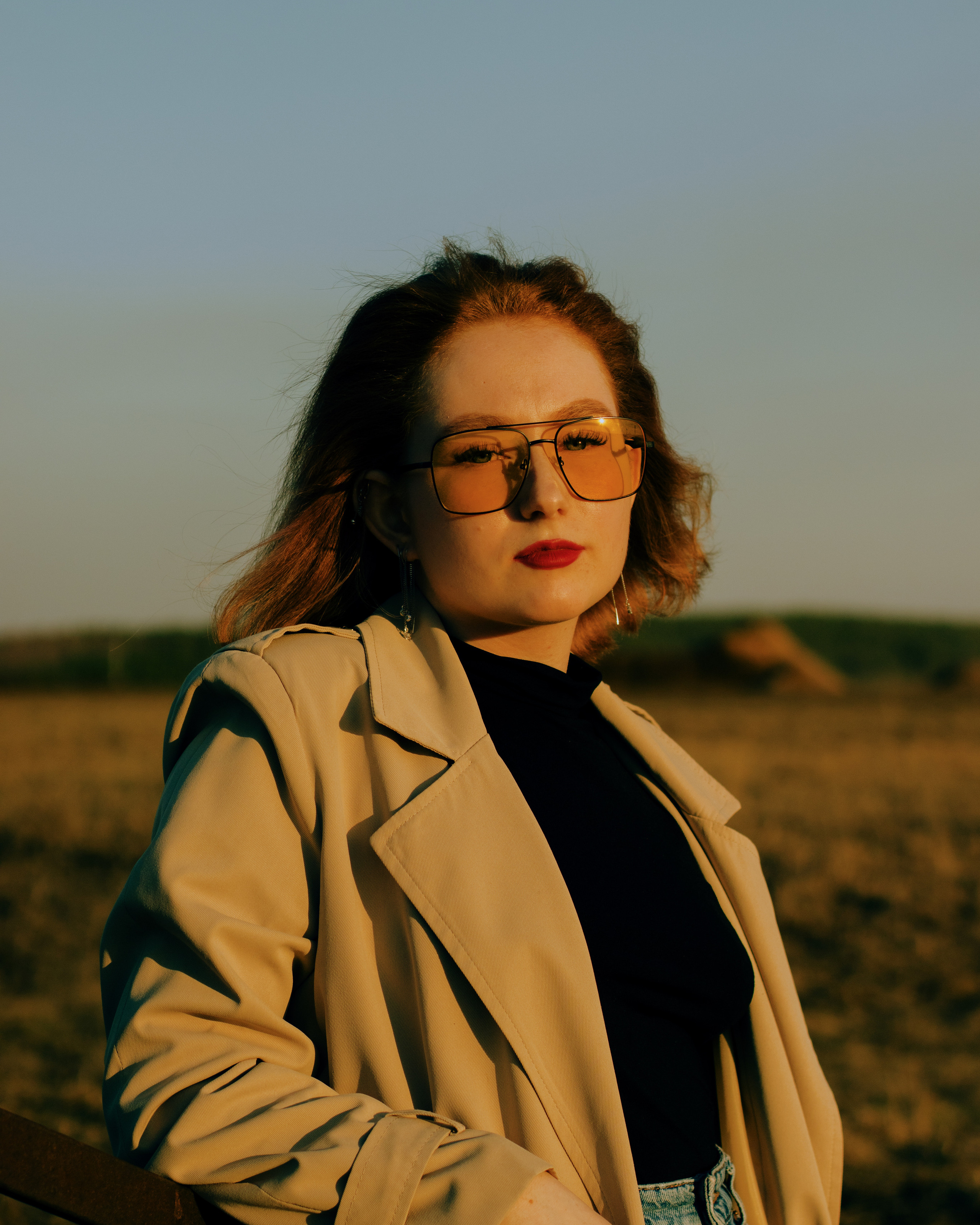 Закат краснел