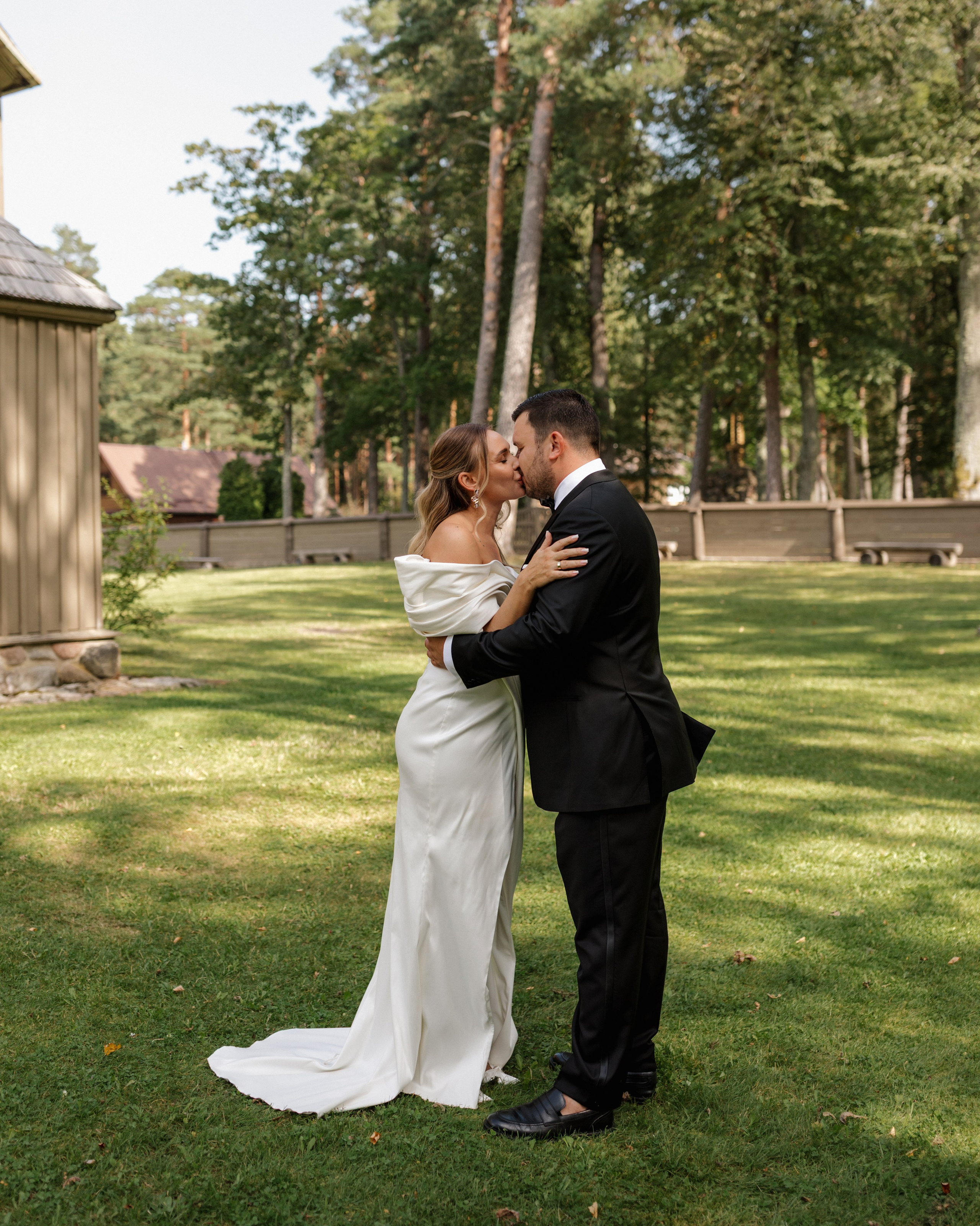 DIANA IR KAROLIS | ELEGANTIŠKOS VESTUVĖS