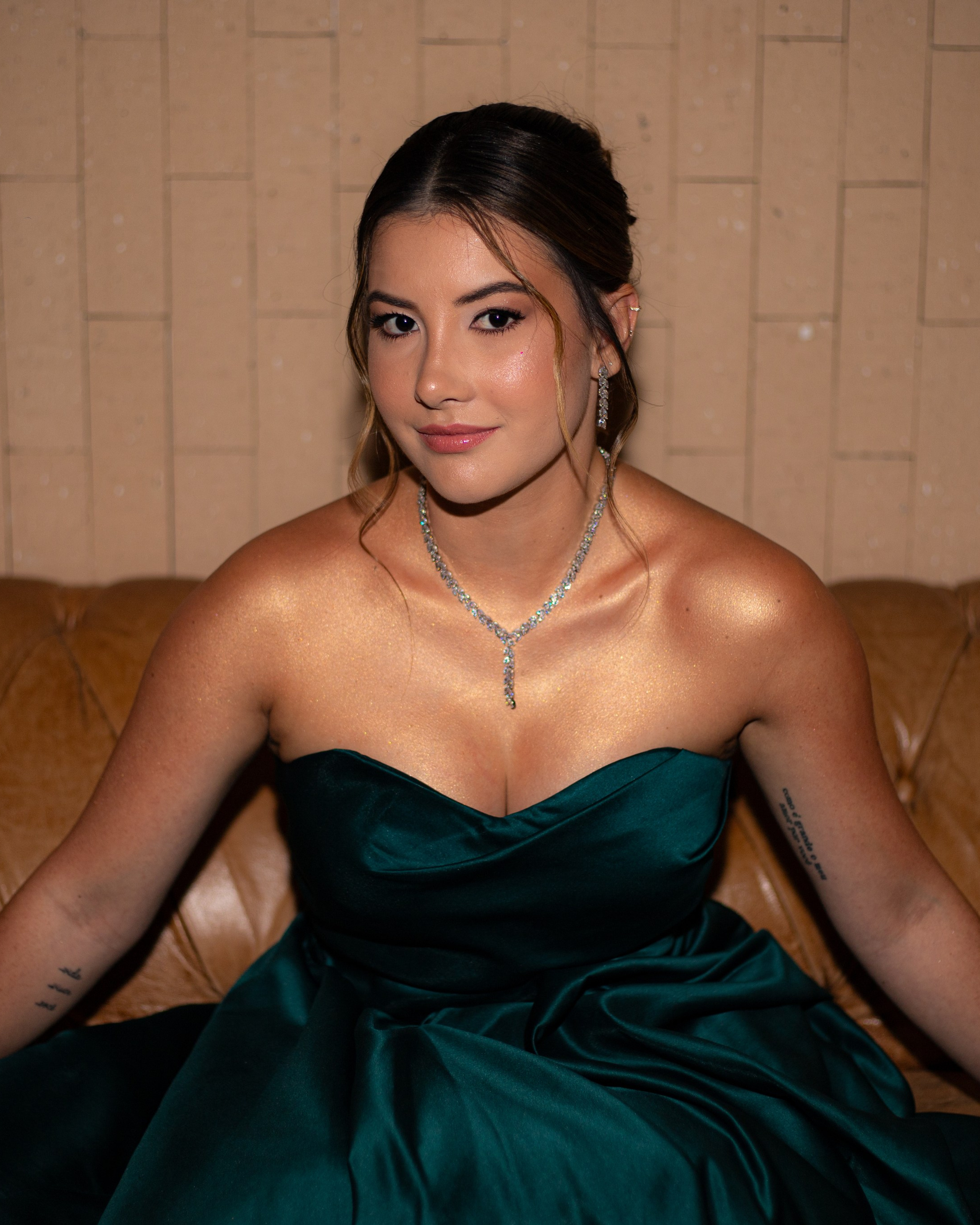 Retrato — Ana Beatriz