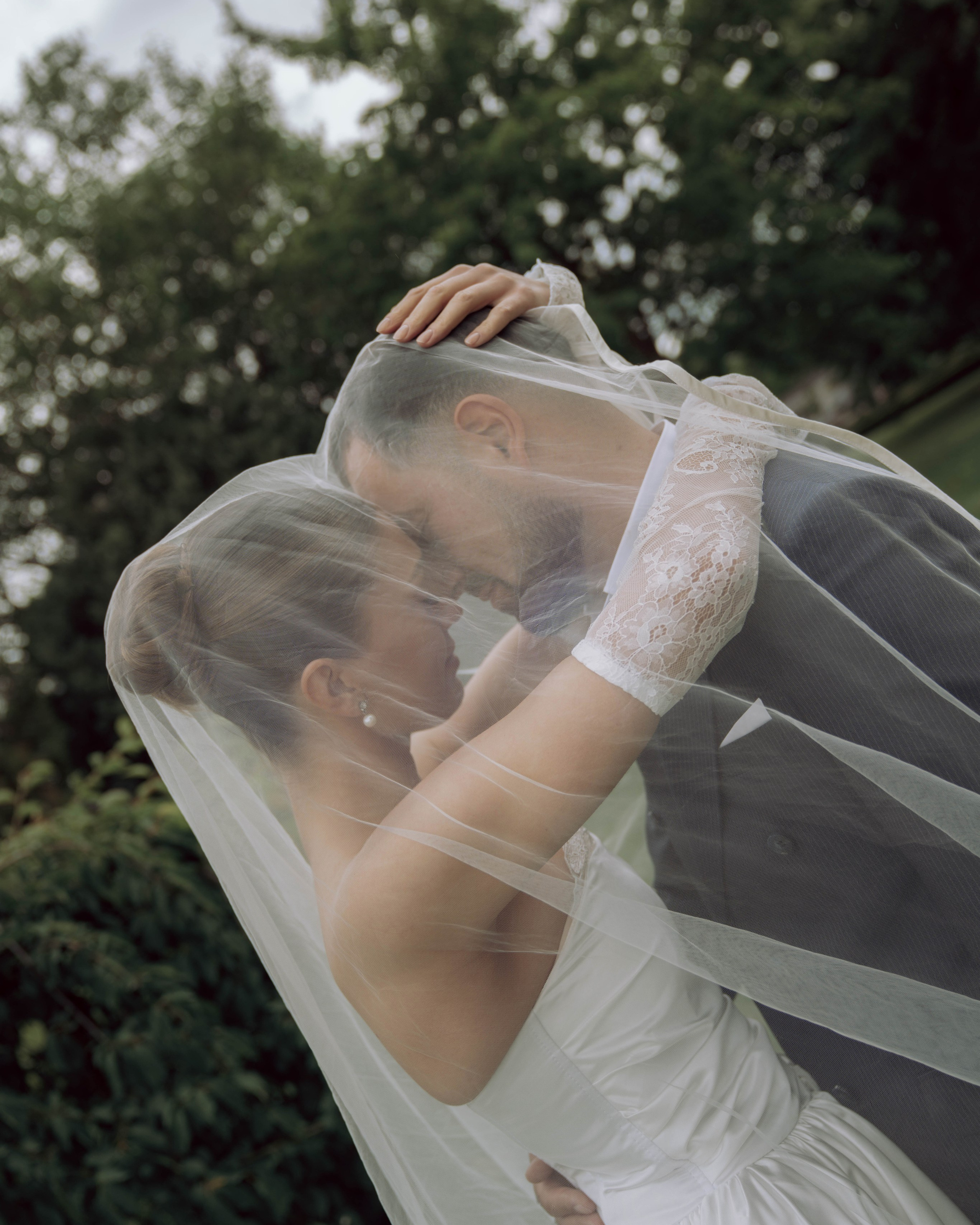 WEDDING