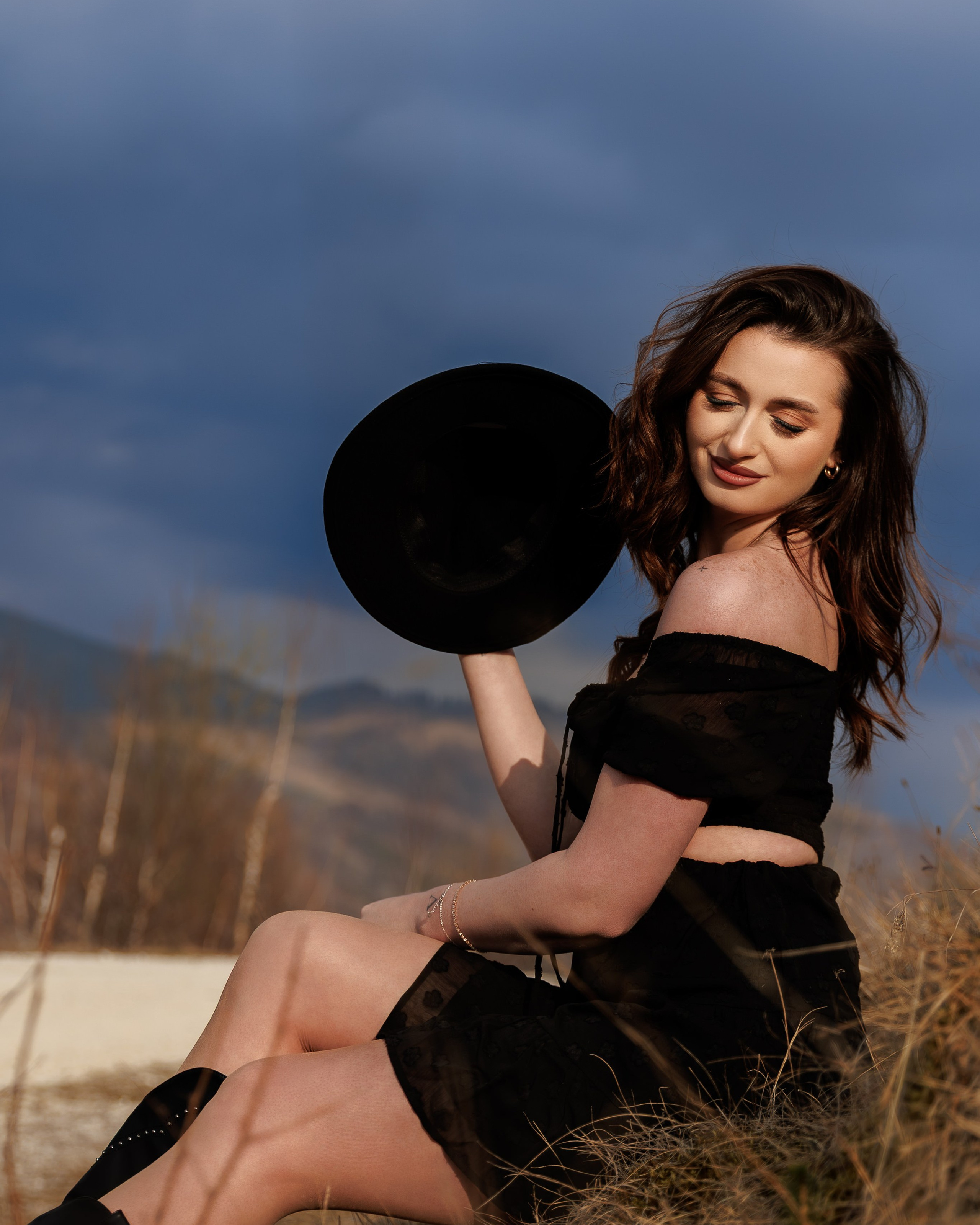 Cristina - Photoshoot - Mausoleul Mateiaș