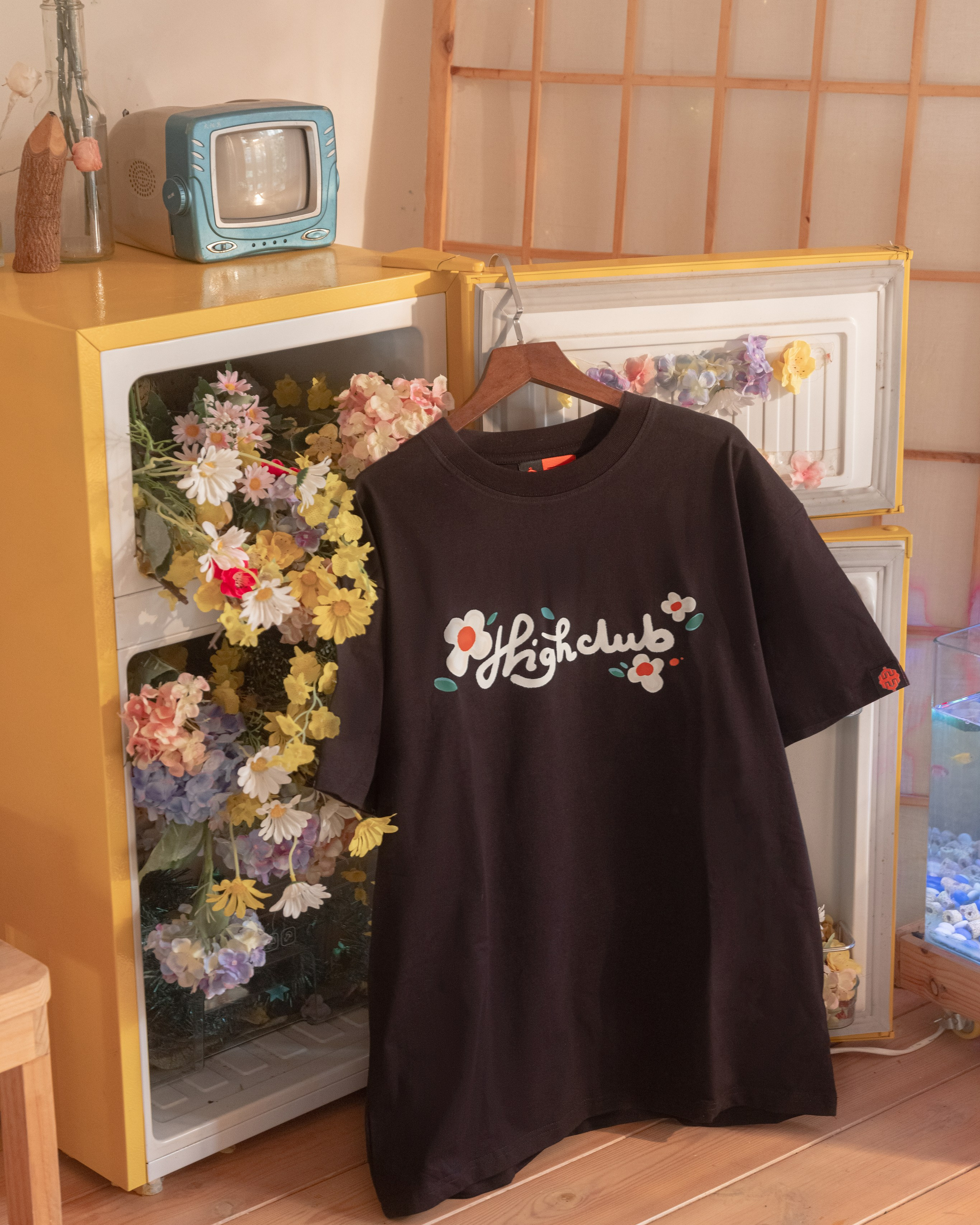 HIGHCLUB Cat Tshirt/ Bag