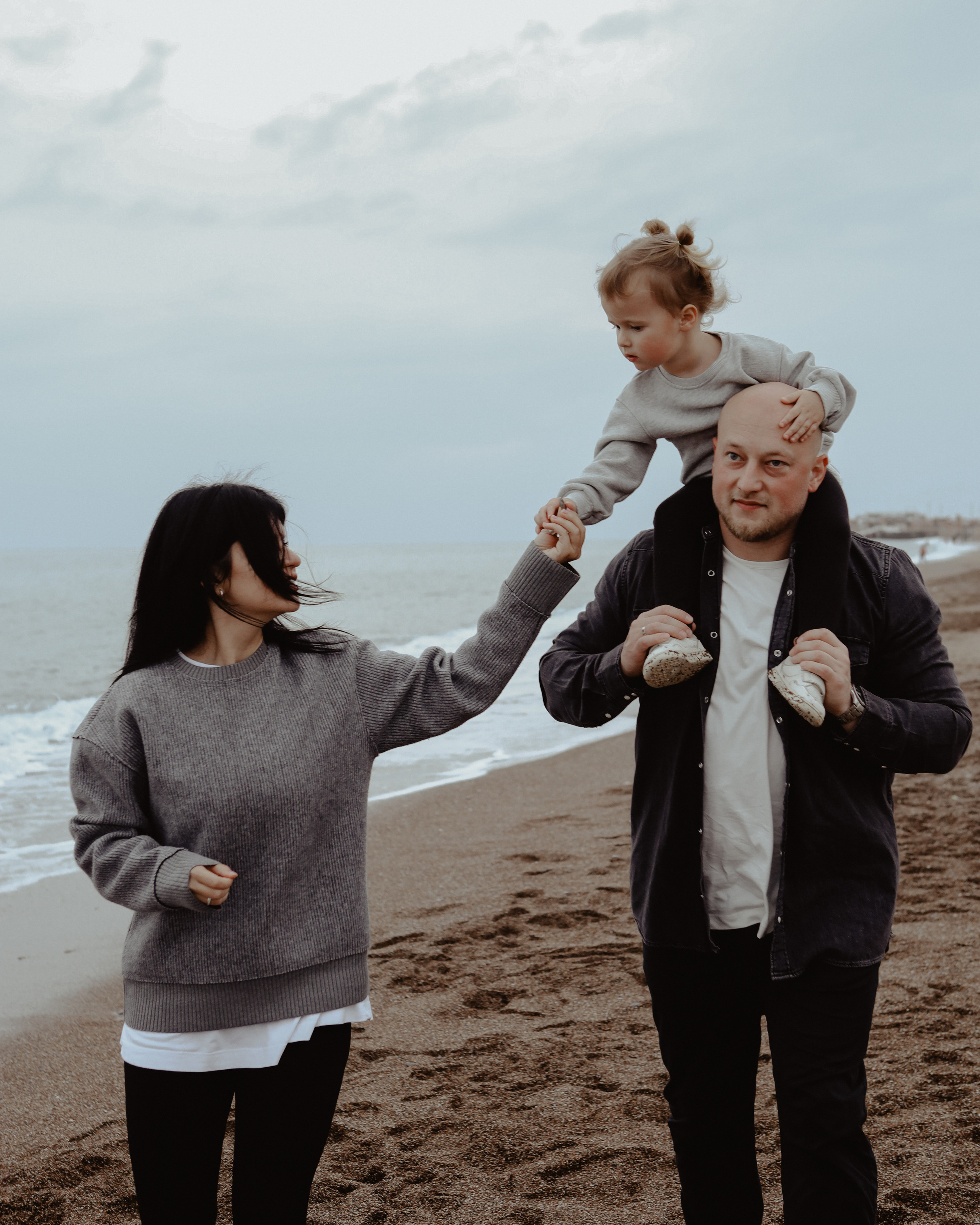 Василий, Яна и Агата