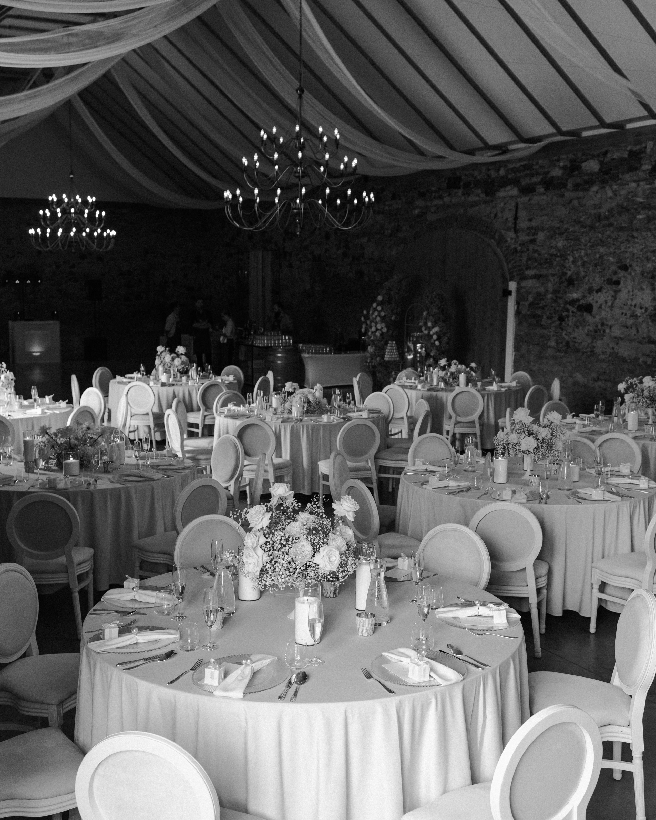 Wedding moments at Na Kmine