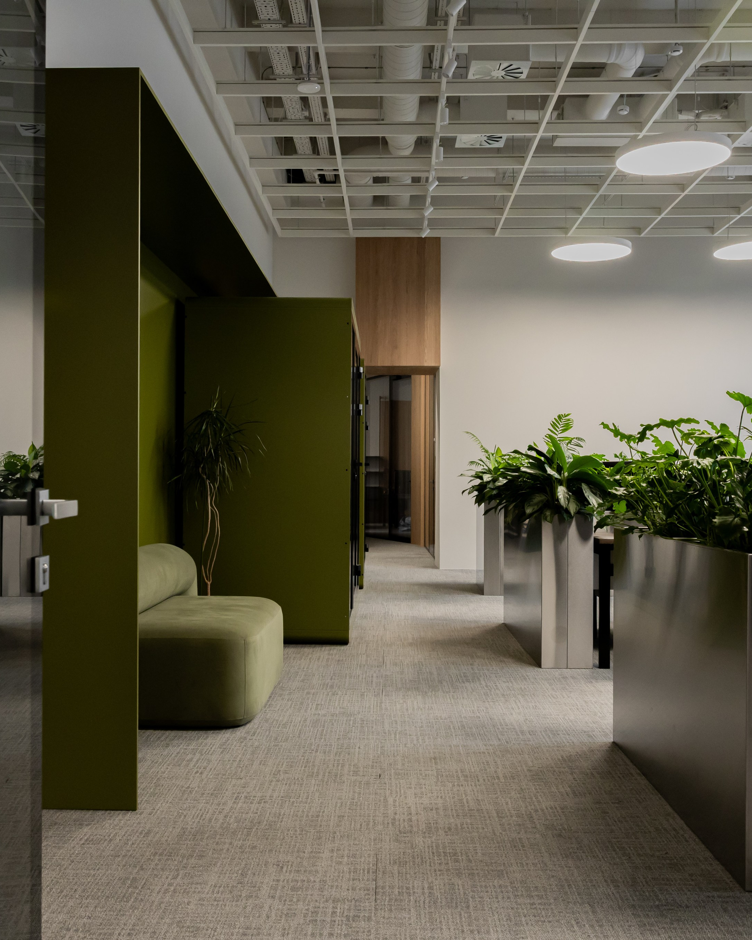 RES ENGINEERING · OFFICE · ST.PETERSBURG
