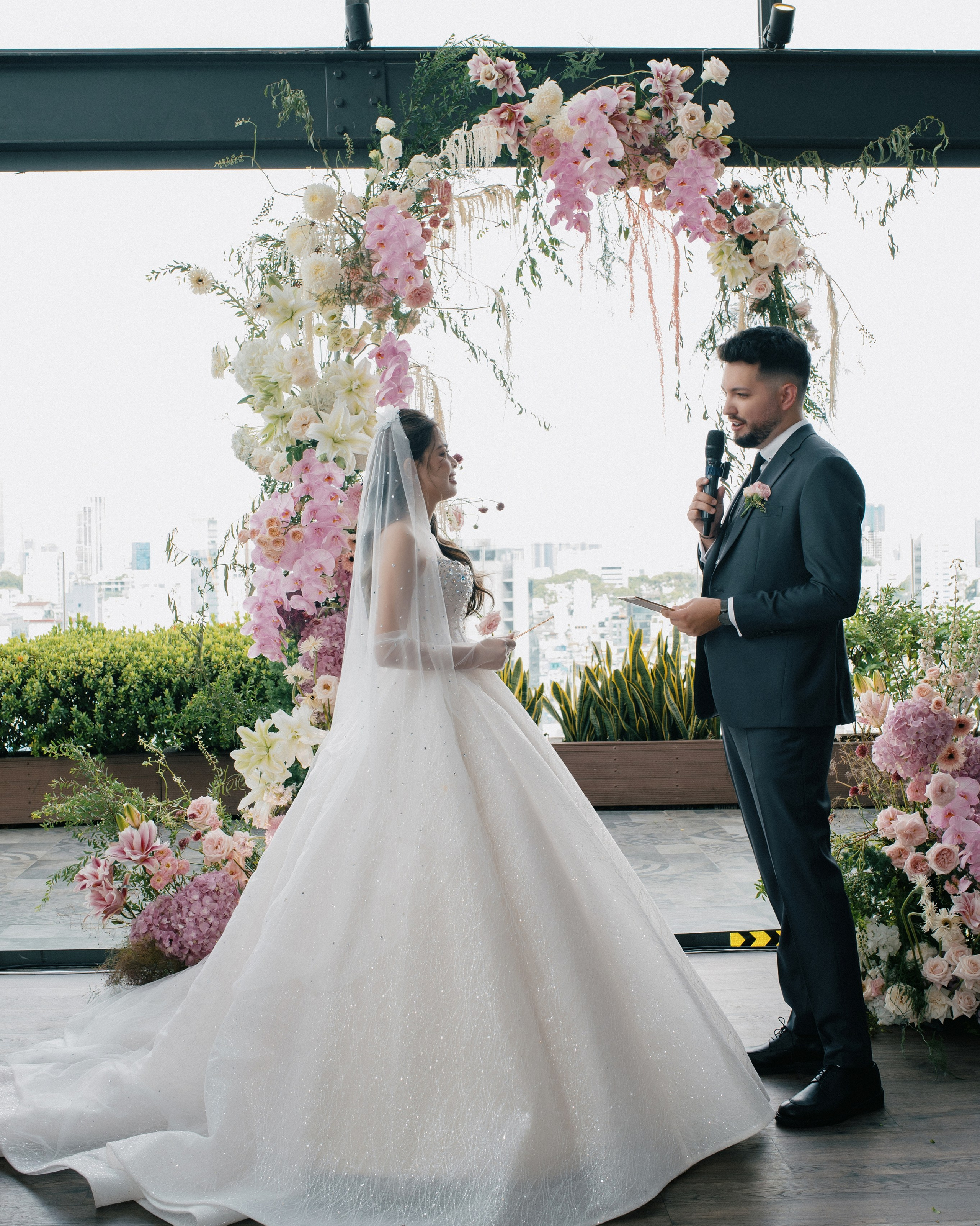 D & K / Wedding Journalism