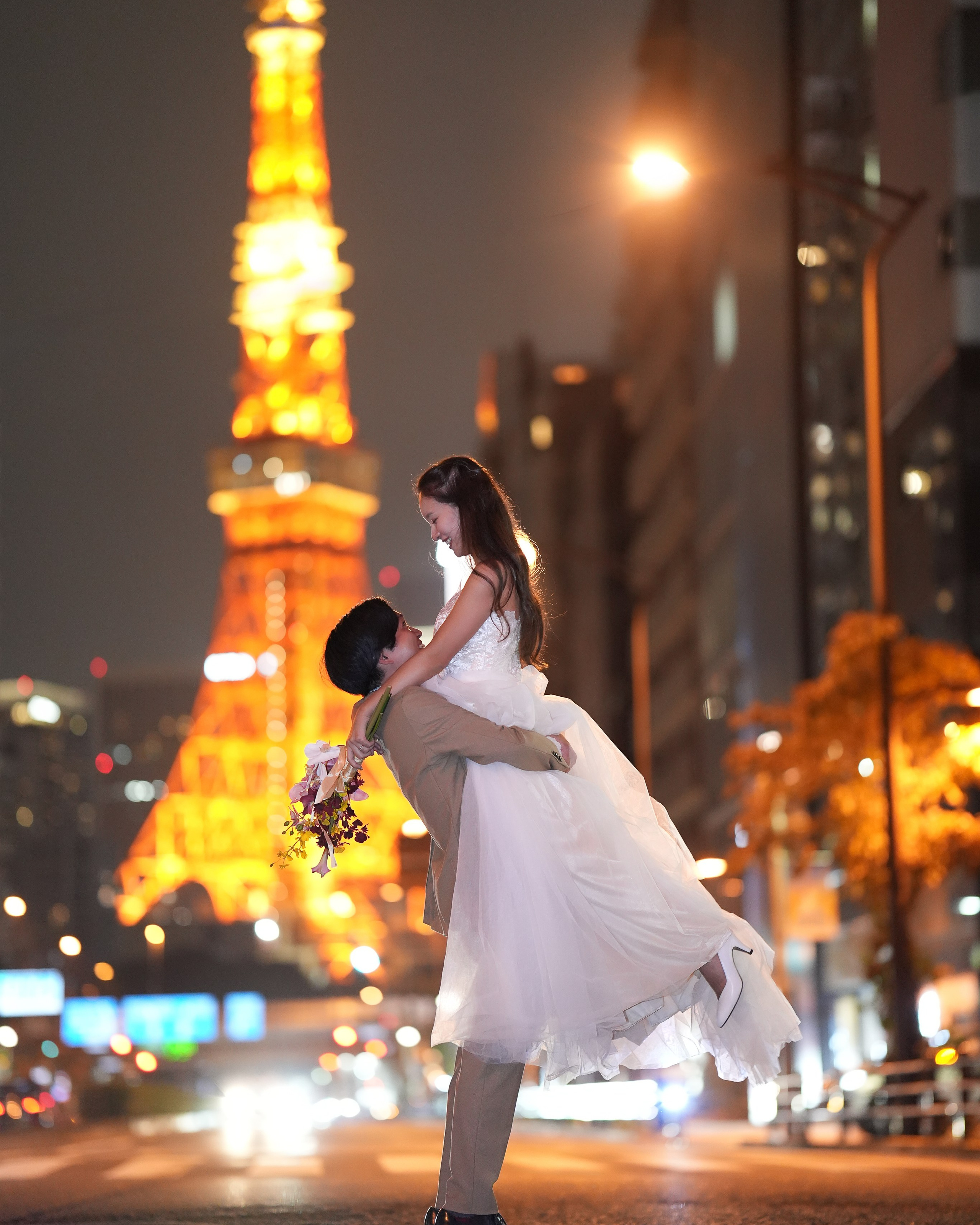 Вечерняя свадебная съёмка в Токио