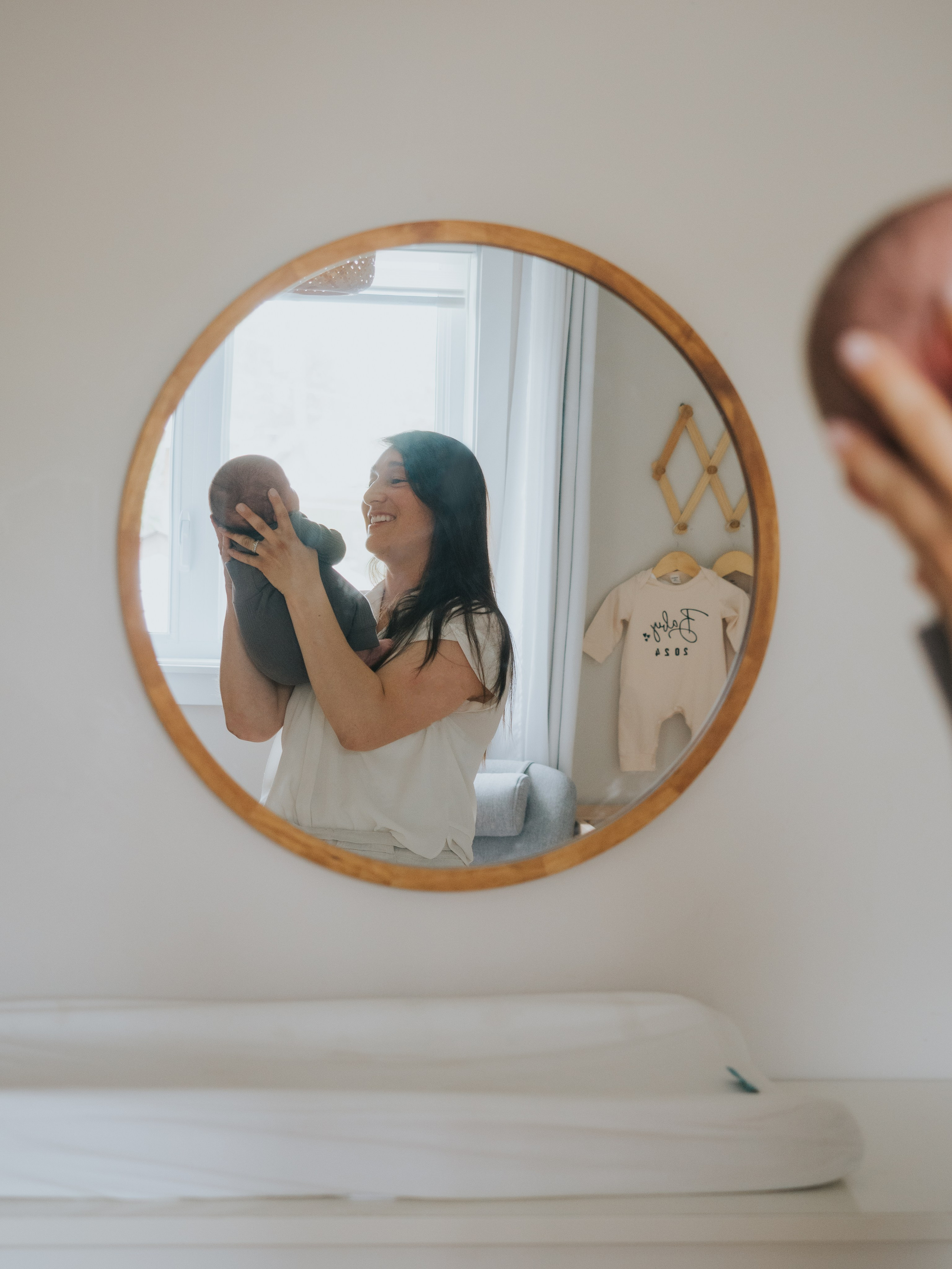 Your Montreal in-home Newborn Session  — what to expect, how to prepare and what to take in consideration. Mimosa Studios — Motherhood & Family Photographer in Montreal