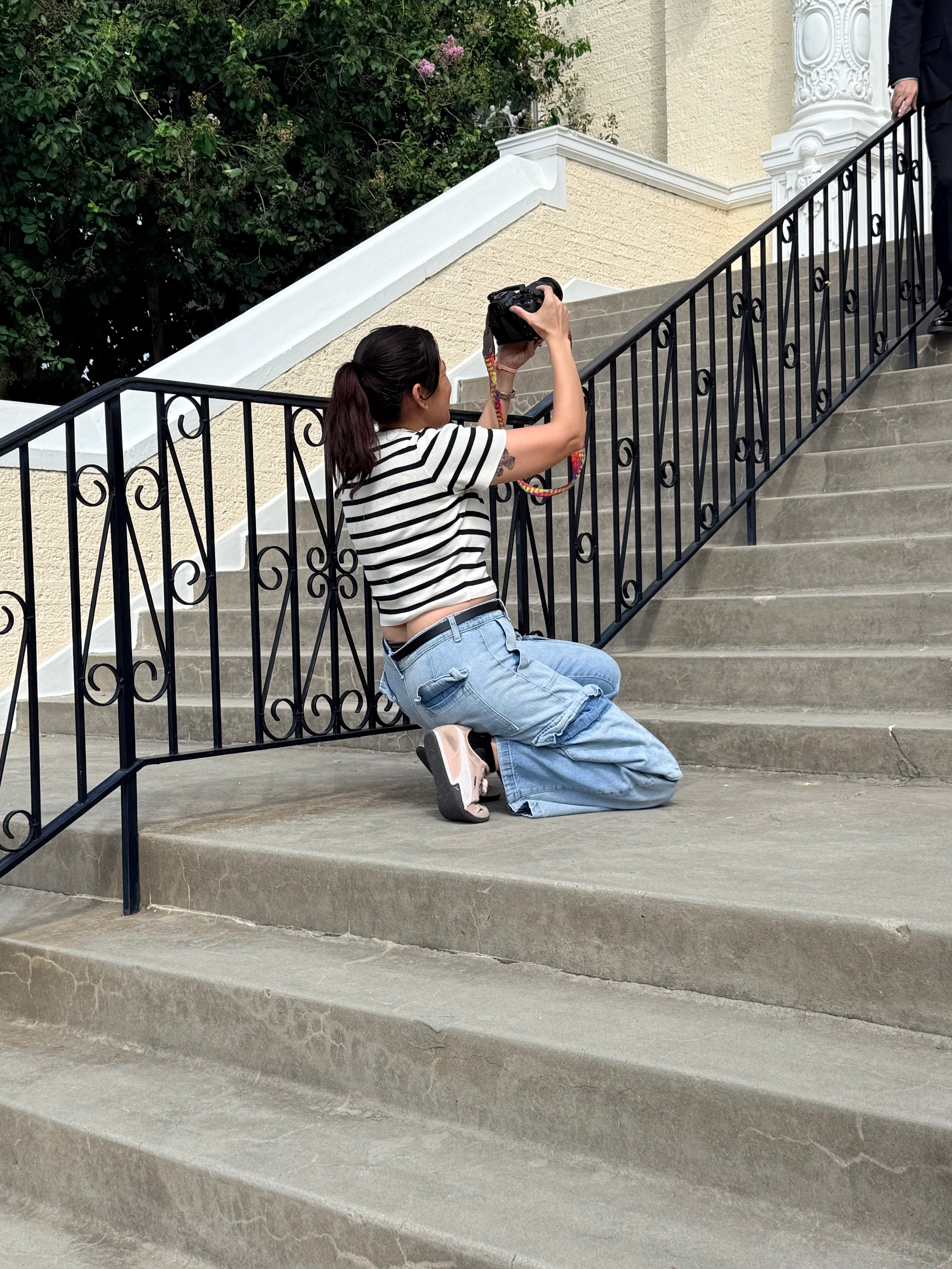 Detrás de cámara: Cómo lograr diferentes ángulos con una sola pose. Pentaprisma | Jaz Espinoza The Wedding Photographer