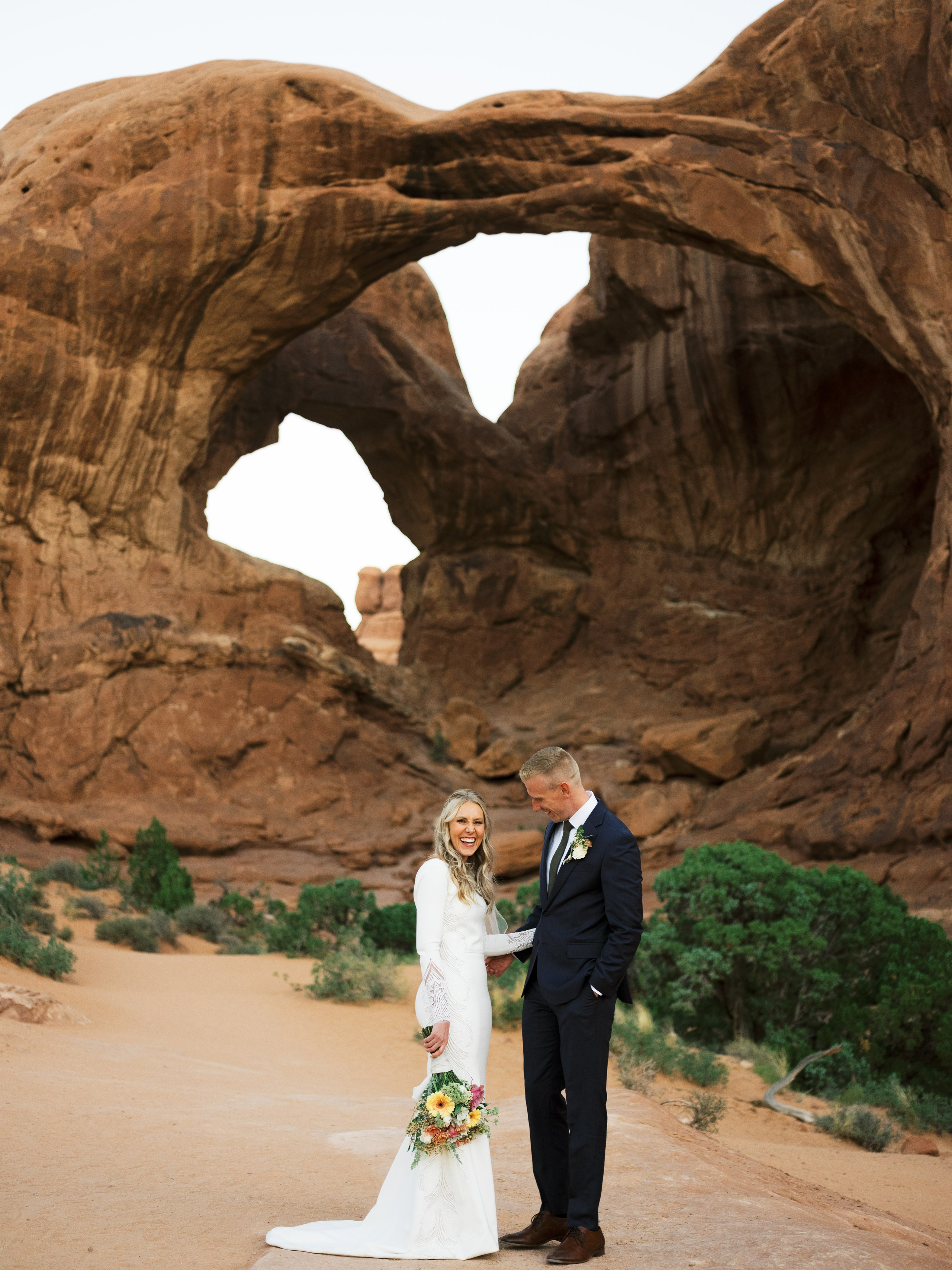 Arches Bridal Photoshoot. Utah Family Photographer