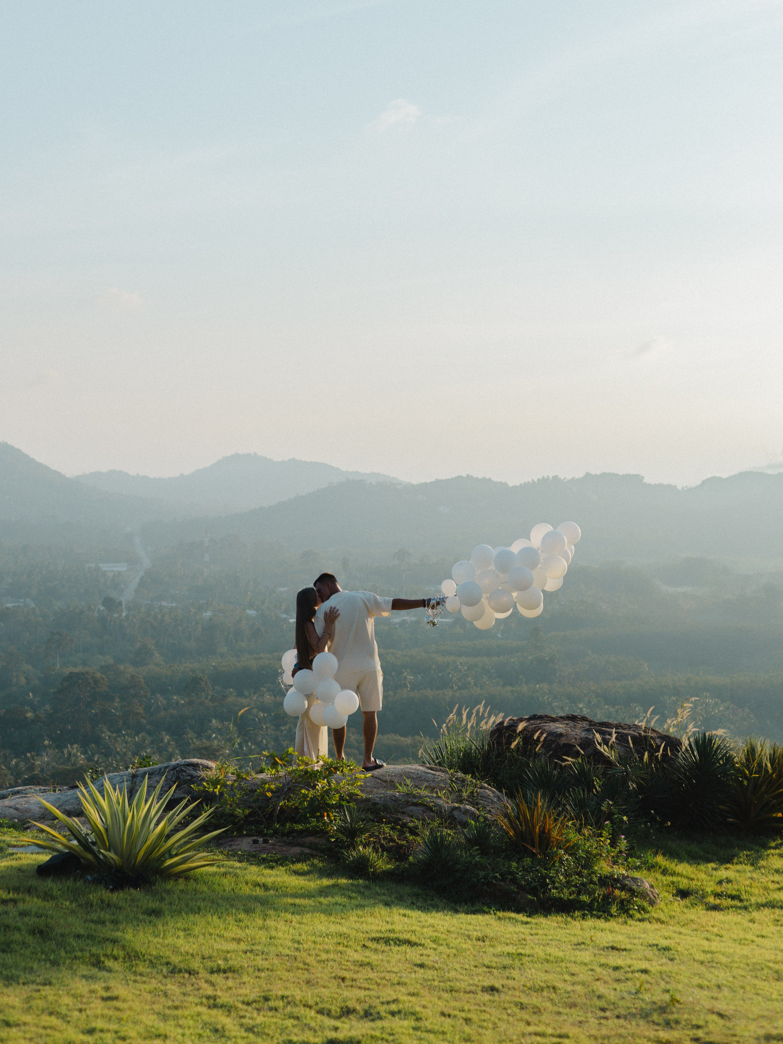 LOCATIONS. Photographer on Koh Samui Elena