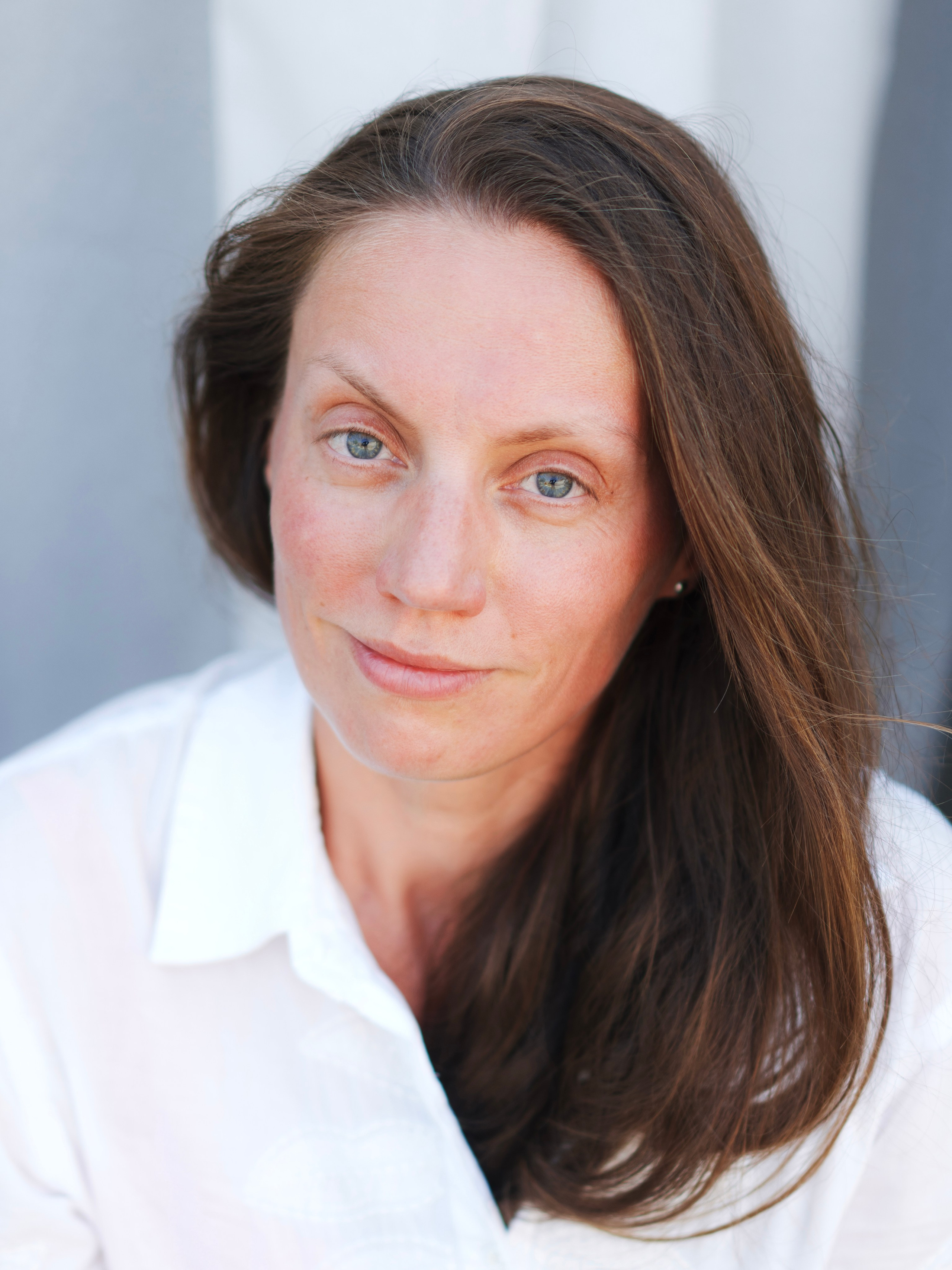 Anna Golovkina. Curating Photography. Connecting Artists with Collectors.