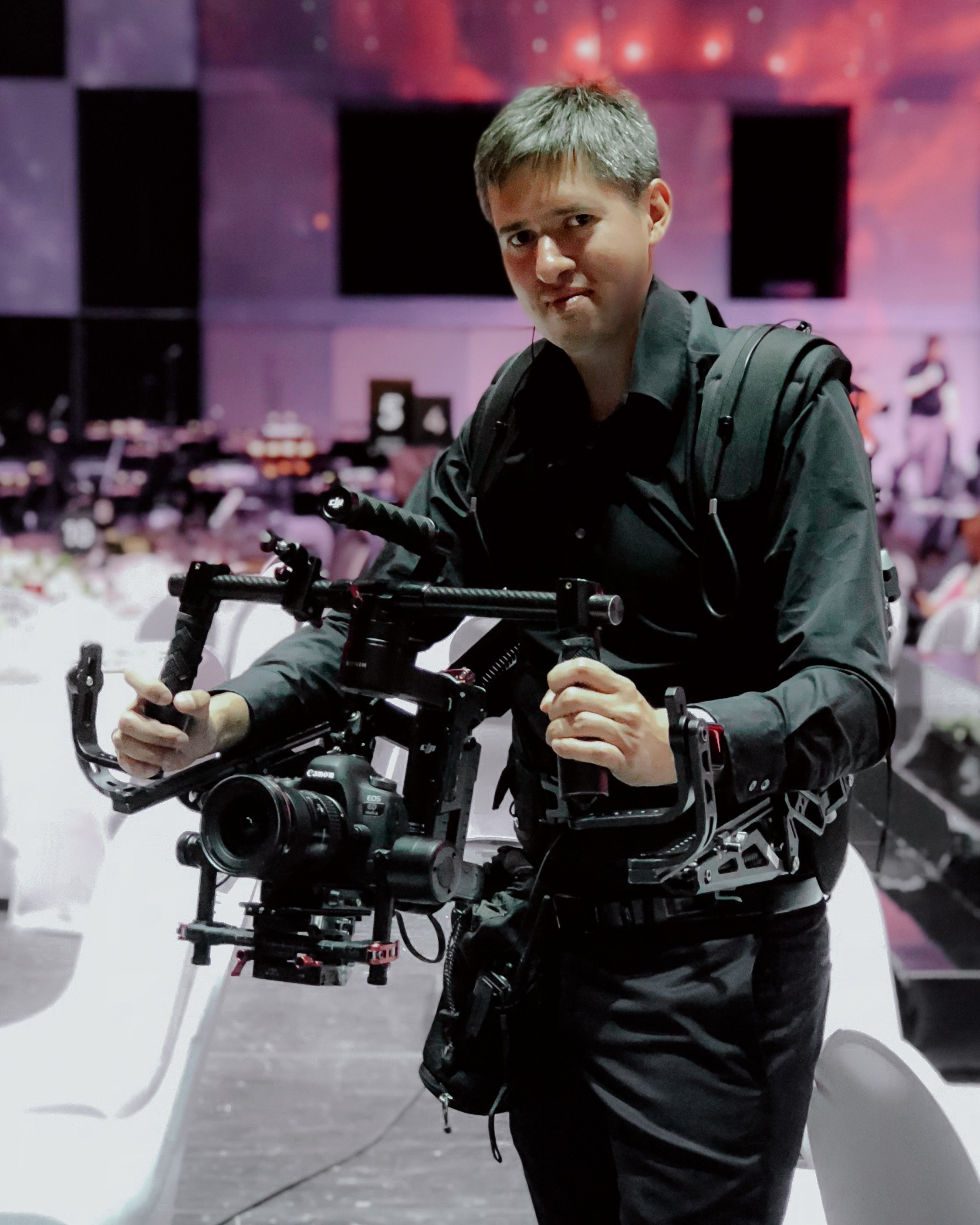 This is not an exoskeleton. Videographer and photographer in New York // MAKAROV.VIDEO