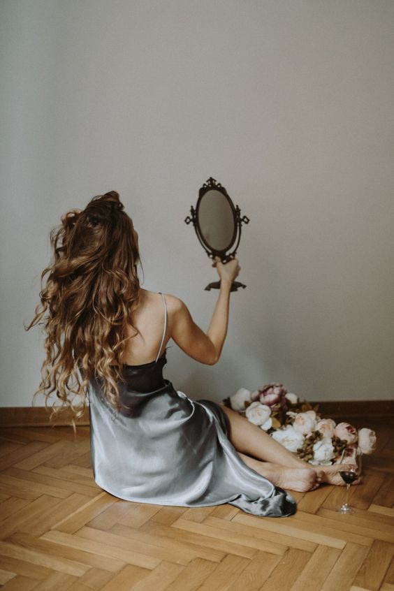 Ideas for photos with flowers. Wedding and portrait photographer in Beograd Ekaterina Makedonskaya