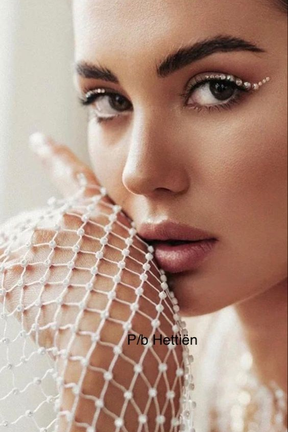 Makeup and hairstyle Tbilisi. Главная