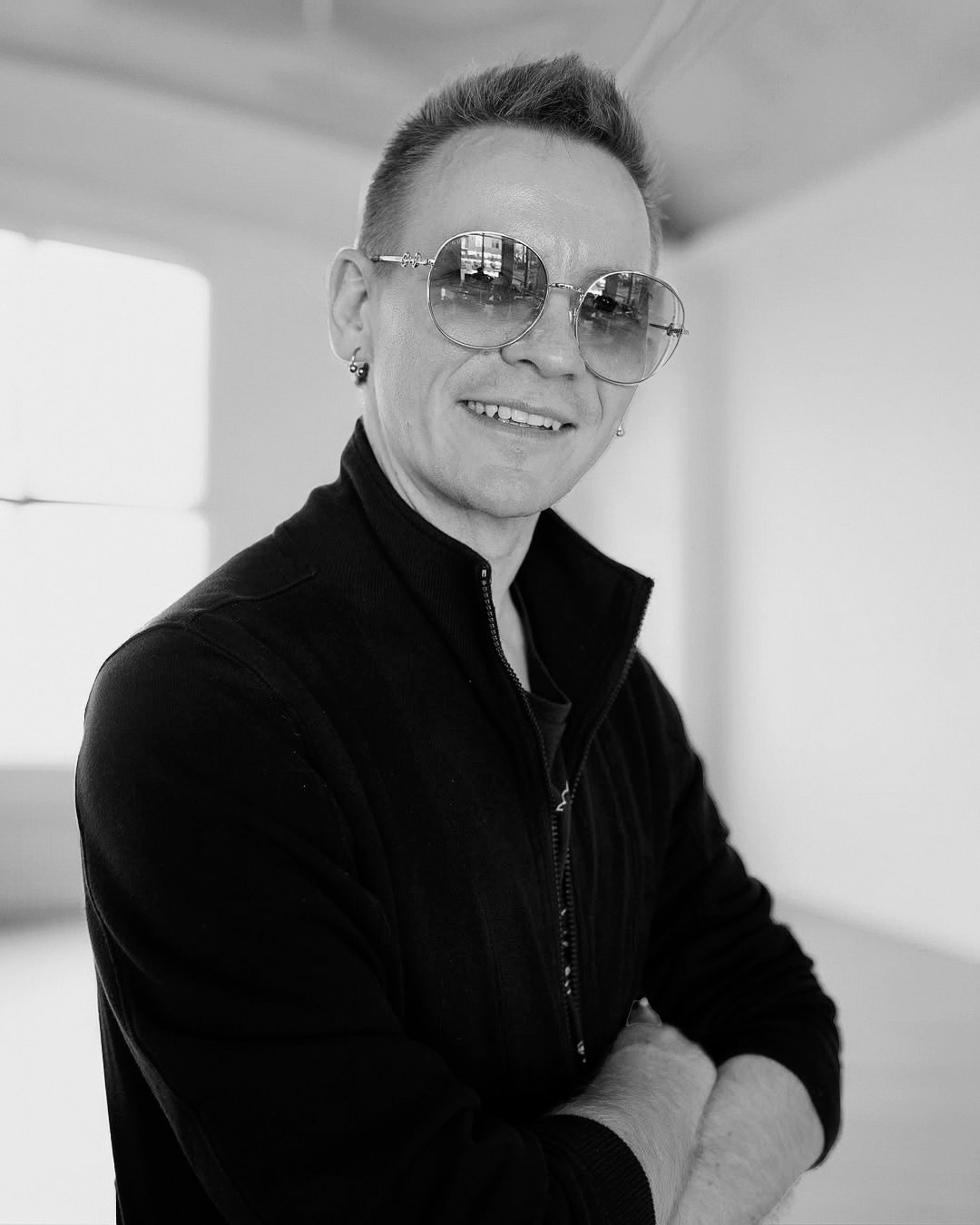 Team. Singularity Film