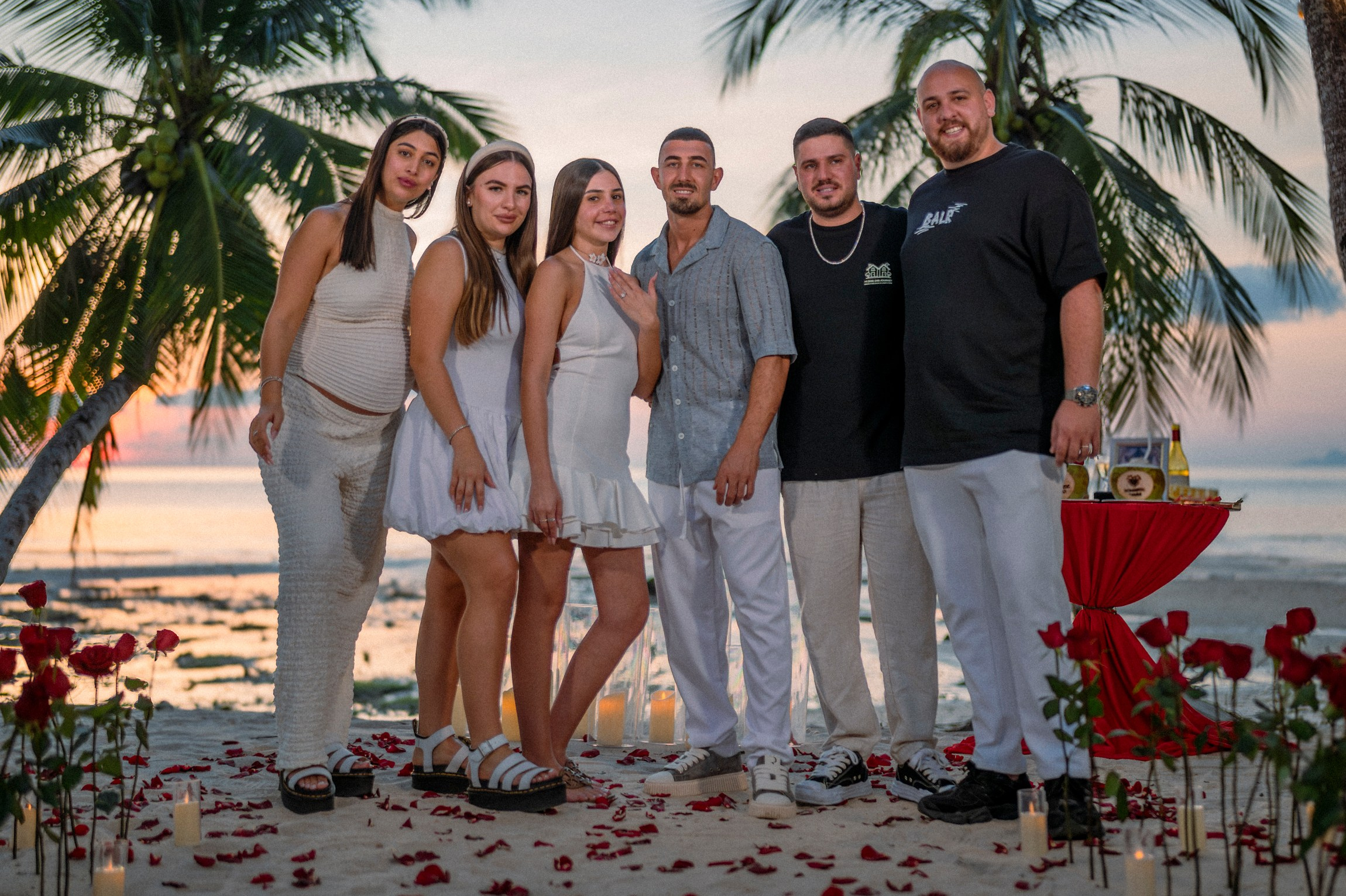 Gallery. Marriage Proposal & Romantic Beach Dinner in Pattaya