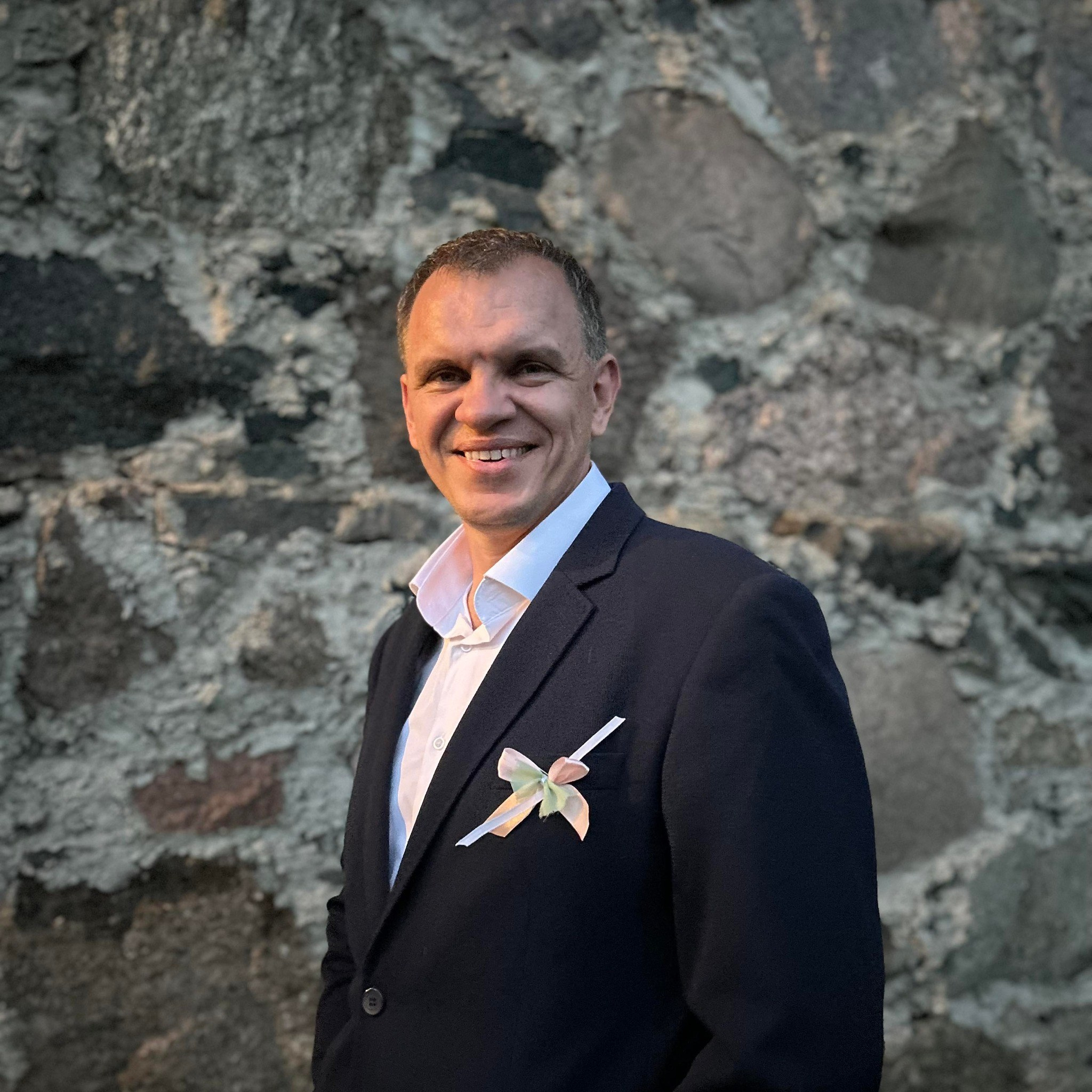 Video shooting and creating with phone, iPhone Video School