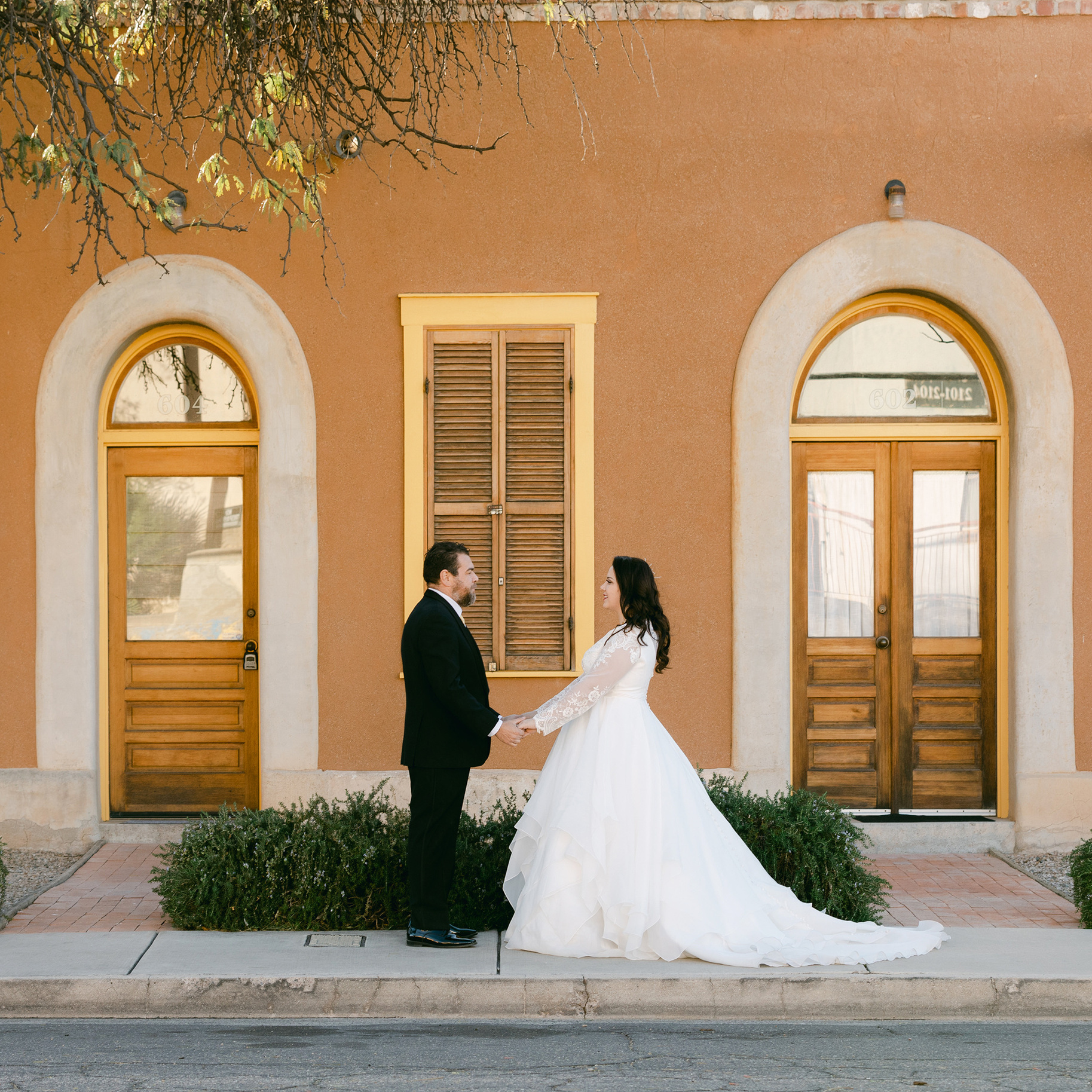 Book a photoshoot in Rochester Hills. Anastasia Post: Wedding and Editorial Photography