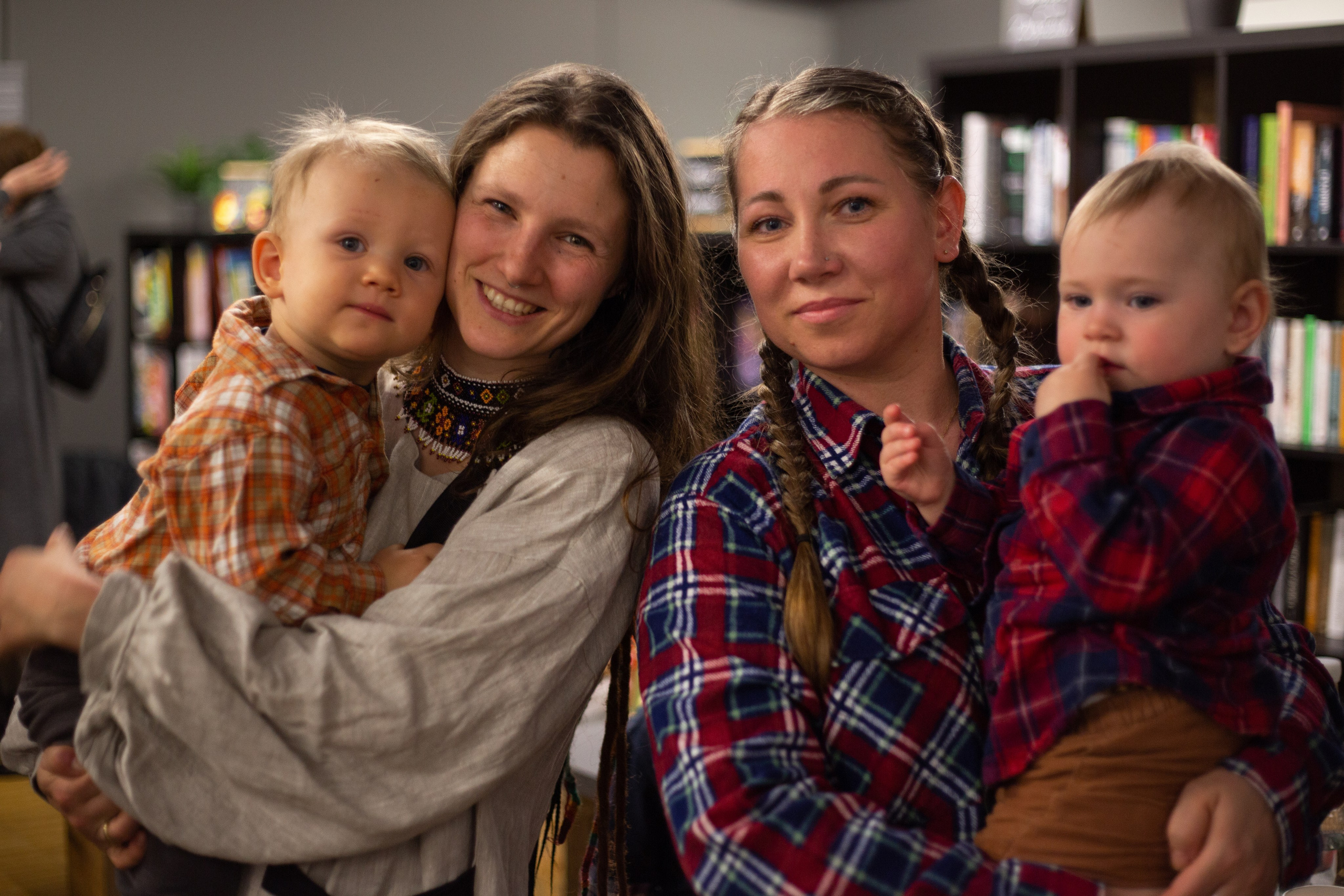 Відкриття фотовиставки Наталії Твердохліб та презентація проекту «Діти України». Наталя Твердохліб - дитячий та сімейний фотограф в Дрездені, Німеччина