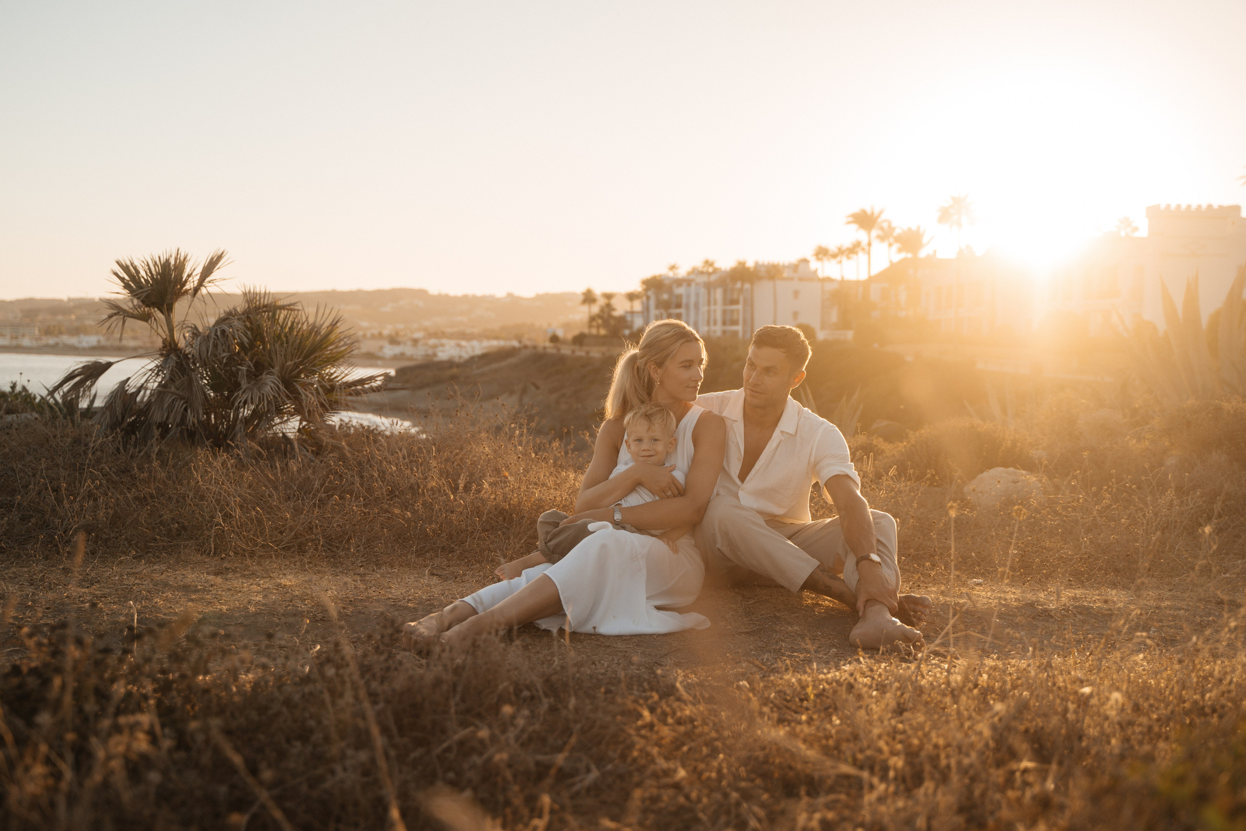 Locations for family and couple photoshoots. Wedding photographer in Marbella, Estepona, Malaga, Gibraltar, Cadiz — Valentina Abrazey