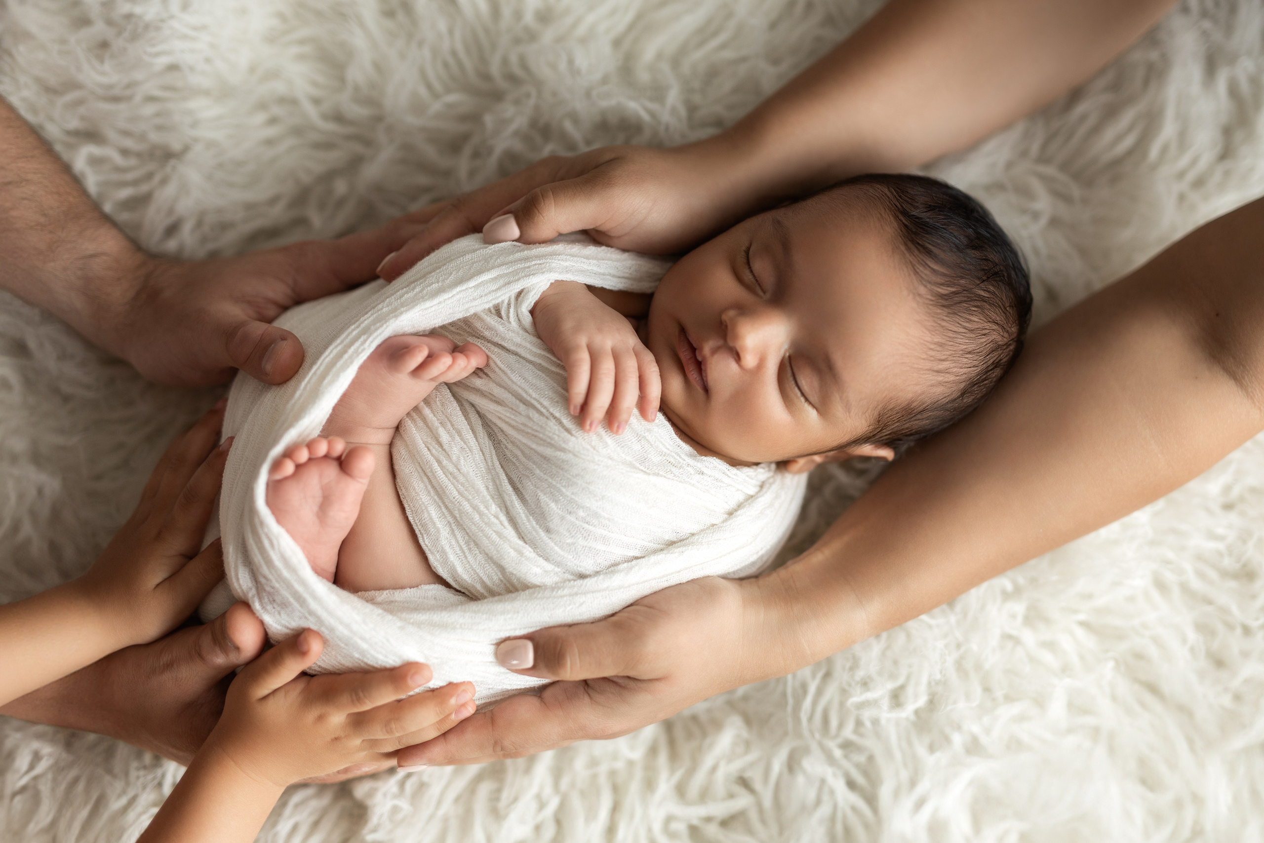 Info. Newborn, kids, family photographer based near Zurich, Switzerland