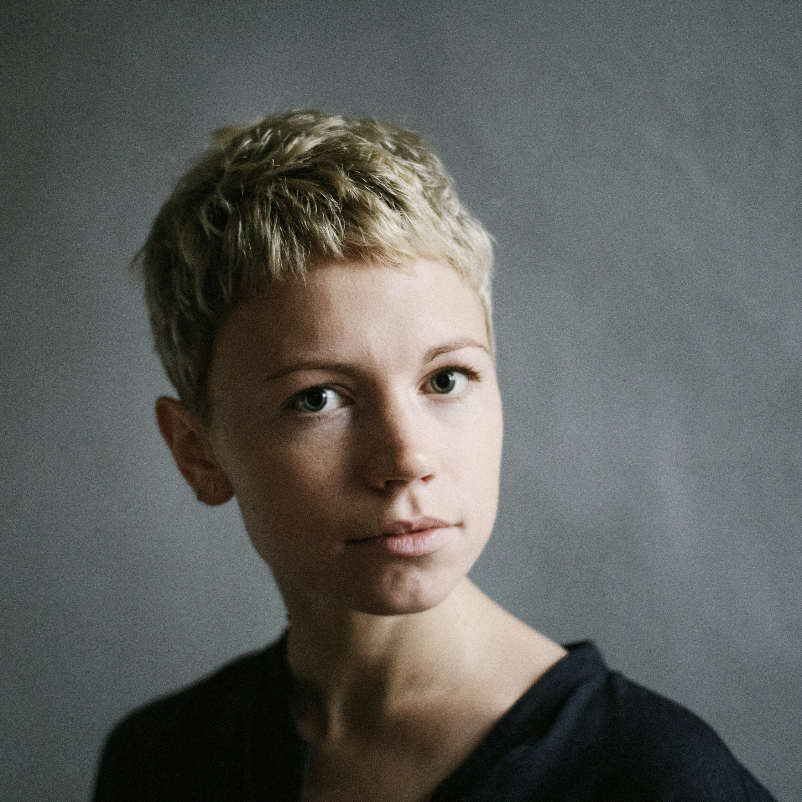 Leave your feedback. Polina Soyref, portrait photographer