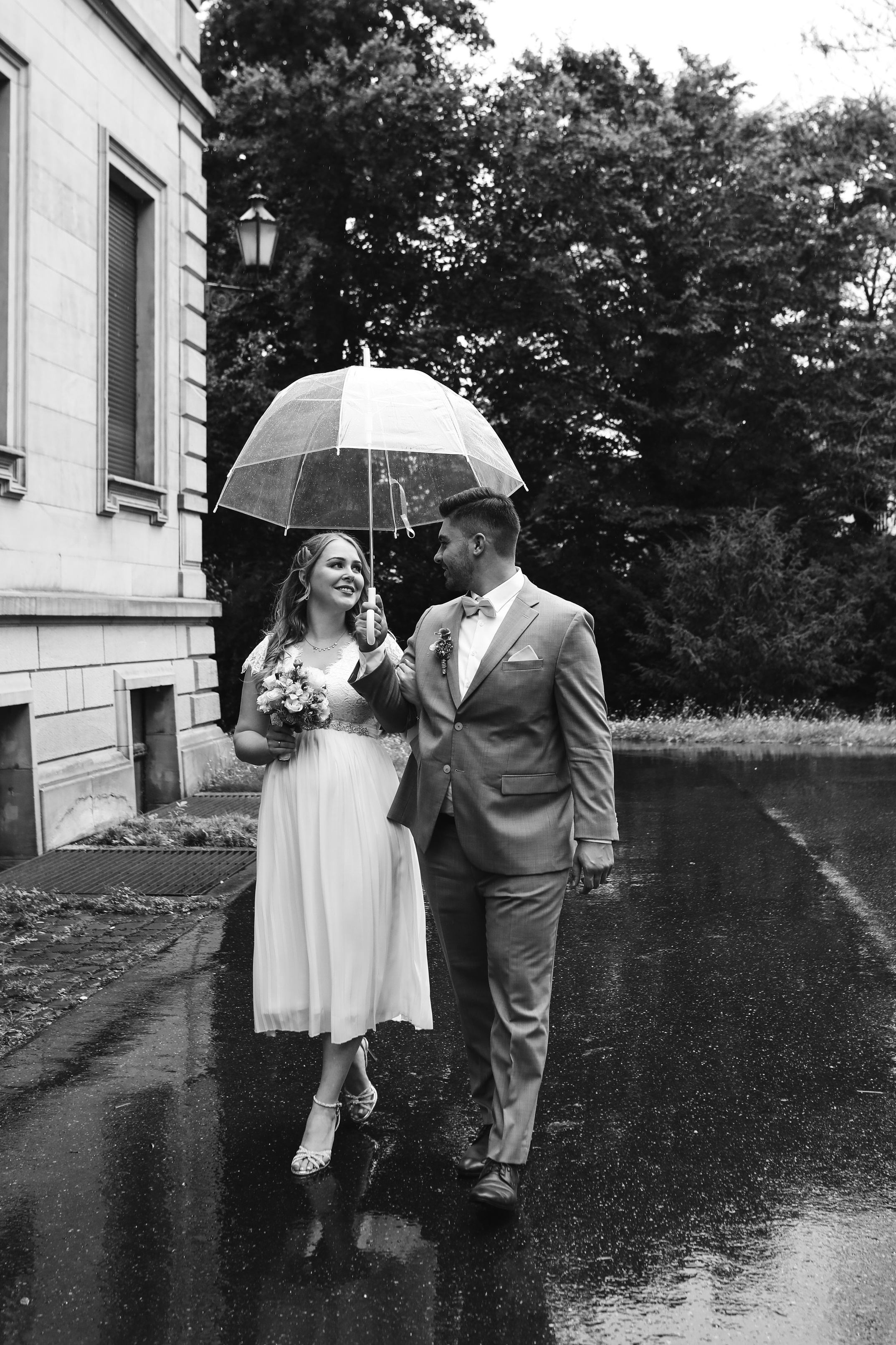 Emotionales Brautpaarporträt in Haßloch– Hochzeitsreportage Pfalz