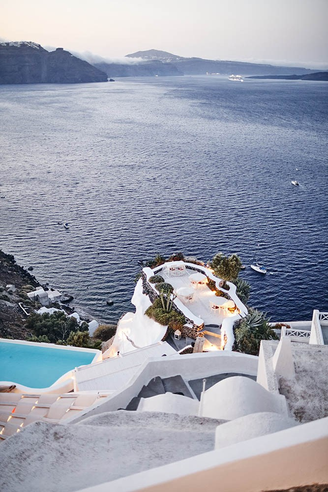 Nao & Junji — Intimate Santorini Wedding