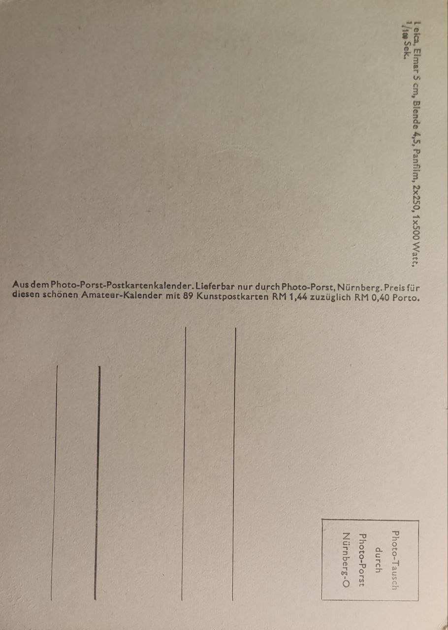 Das Ende des Film-Imperiums: Photo-Porst. Fotografin, Sammlerin von Vintage-Postkarten und Schöpferin von Geschichten an der Schnittstelle zwischen Vergangenheit und Persönlichem. Ir