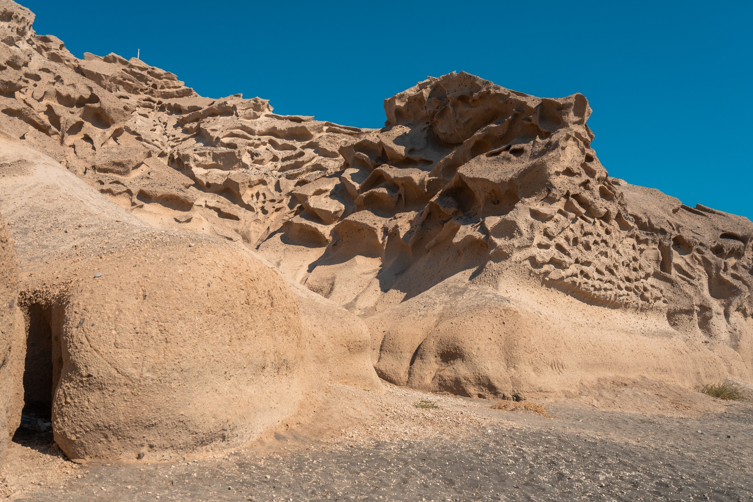 Introduction: Why Santorini Should Be on Your Bucket List. Photographe vidéaste à Santorin|Séances photos de Robe volante Santorin|