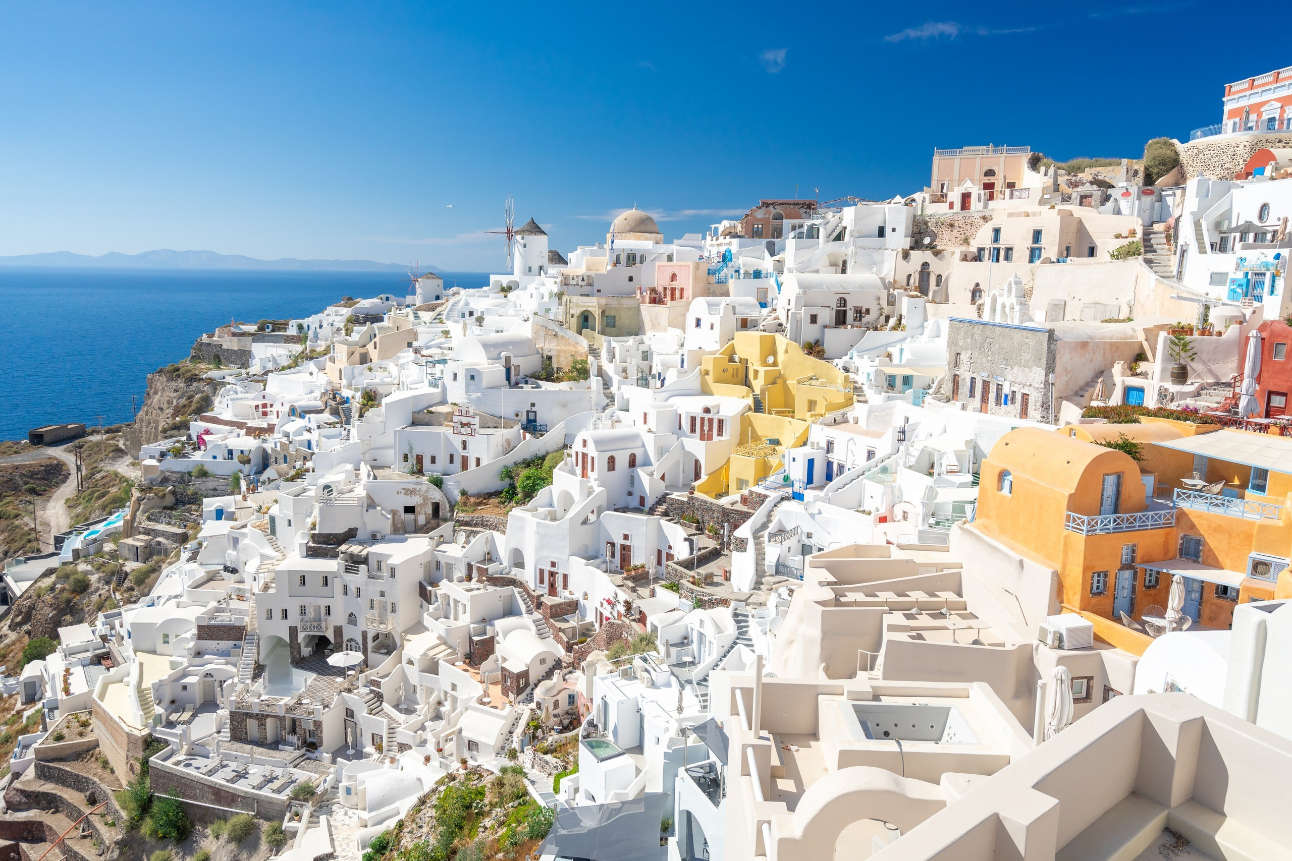 "best time to visit Santorini photoshooting"