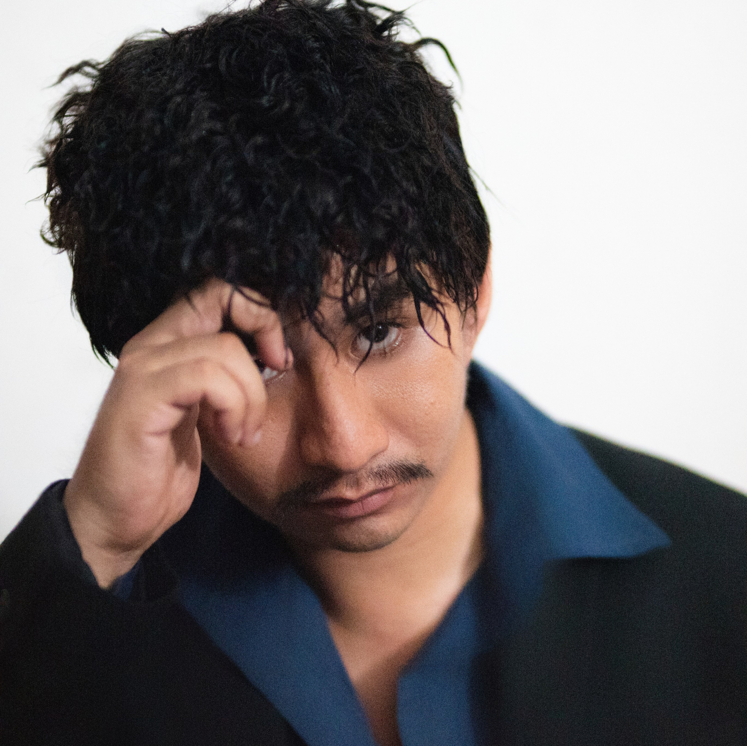 Mekaranyu, Photographe de Villefontaine dans la région Auvergne-Rhône-Alpes