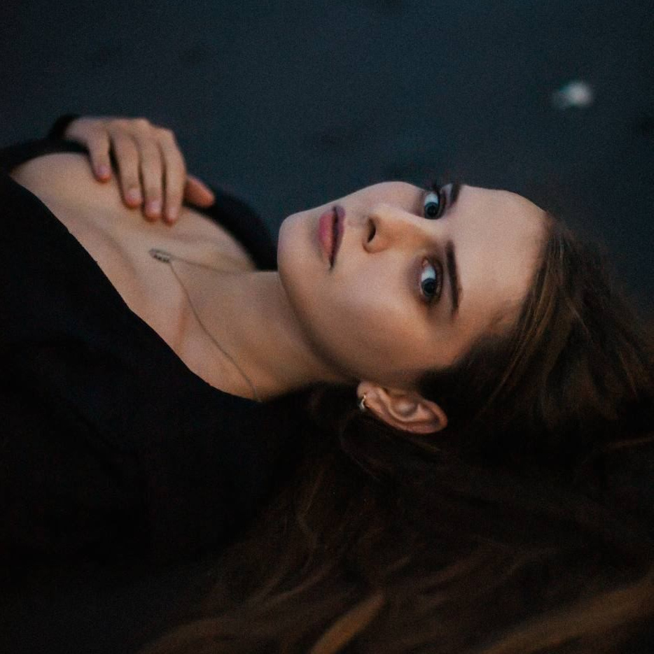 Alla Olshevskaya. Julia Semenchuk photographer