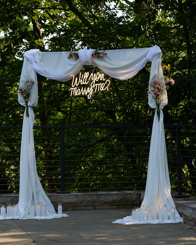 Romantic Proposal at dublin | Columbus Proposal Photographer. Kovyphoto