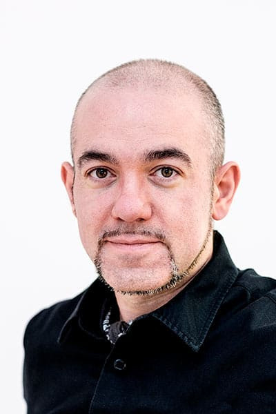 Fakepublish — media production specializing in photography of beauty,