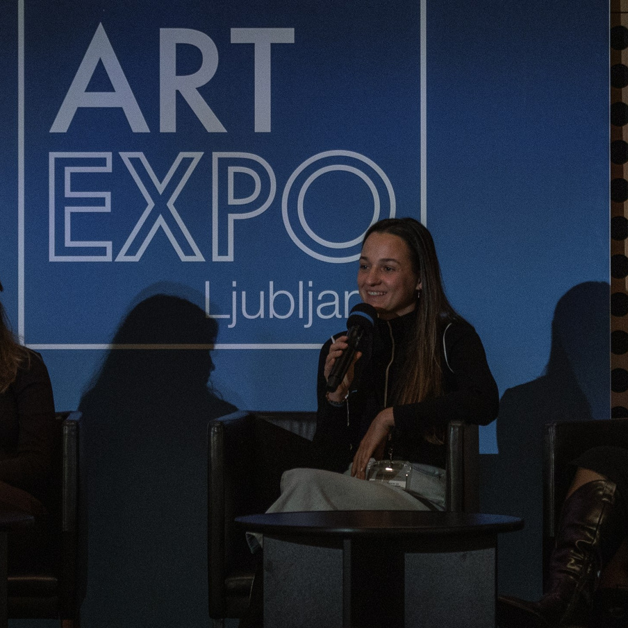 O MNĚ. Dana Lišková — Empatická fotografka | Introspektivní umělkyně | Neurodivergentní koučka| Zakladatelka Artepy.cz