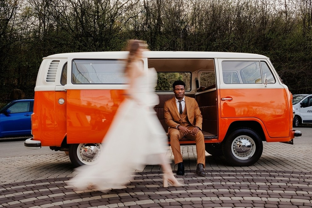 Cele Mai Importante 8 Tendințe pentru Nunțile din 2024 în România. Mădălin Ciortea - fotograf de nuntă și de familie | Dream Art Events