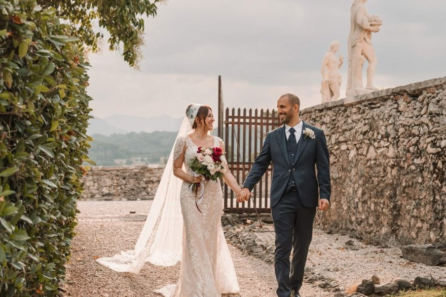 Nuestras Bodas| El Velo Blanco. El Velo Blanco I Fotógrafos de Bodas