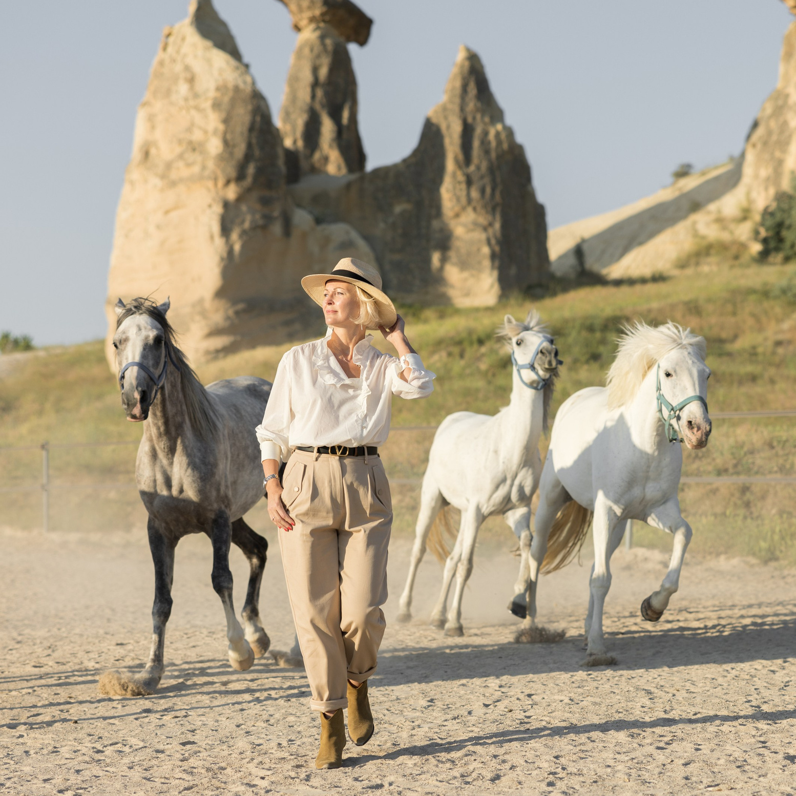 Solo Photoshoot in Cappadocia | Elegant Portrait Photography. Cappadocia Photographer — Weddings, Elopements & Couple Photoshoots | Julia Ganch
