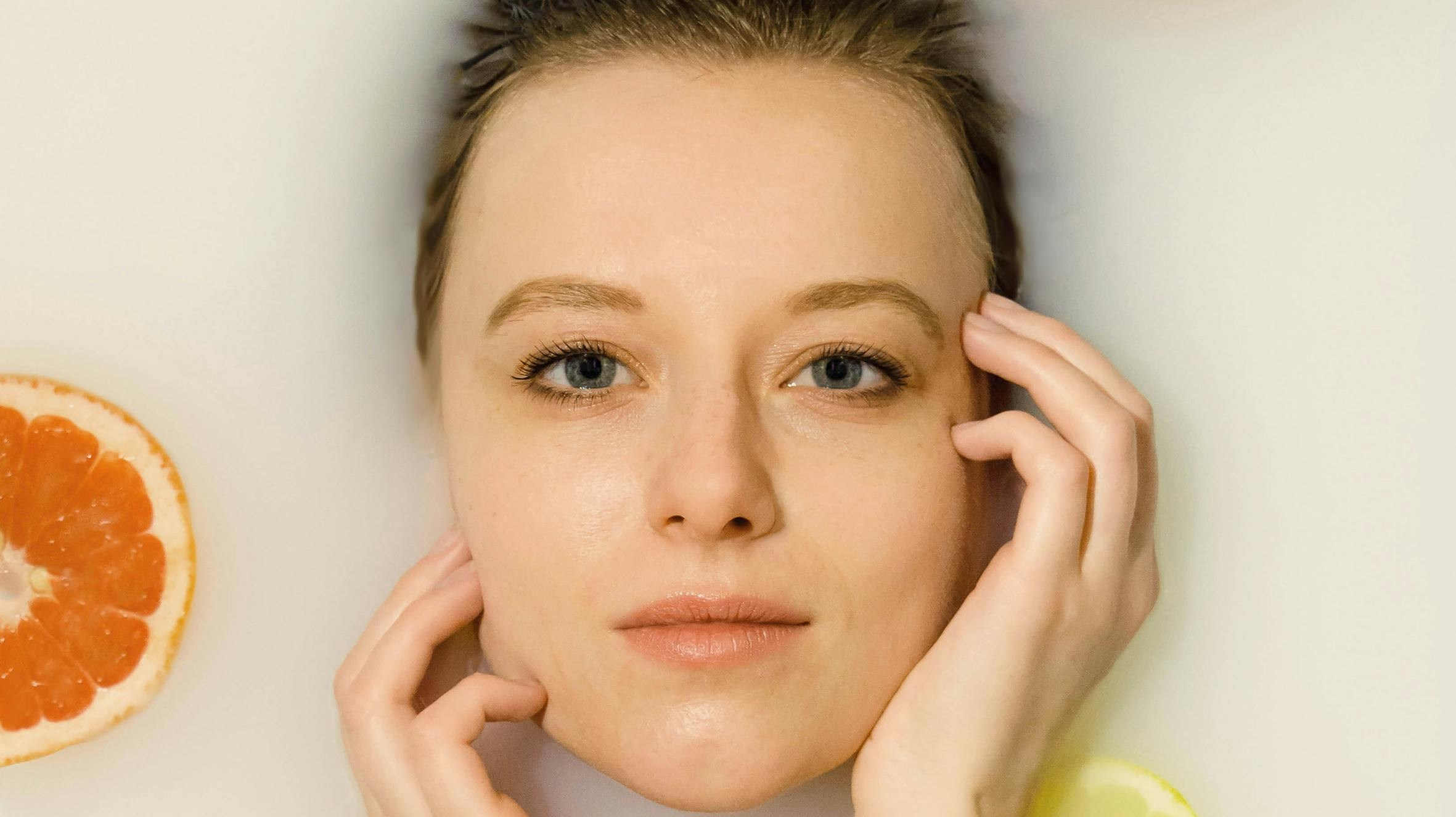 Articole frumusete. Makeup artist, artist sprancene si laminare in Cluj-Napoca | Anca Vasilie