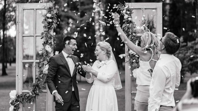 Wedding Photography Packages & Pricing | Tanya Bogdan Photography (Cornwall, Devon, UK). Tanya Bogdan | Cornwall | Devon | UK Wedding Photographer