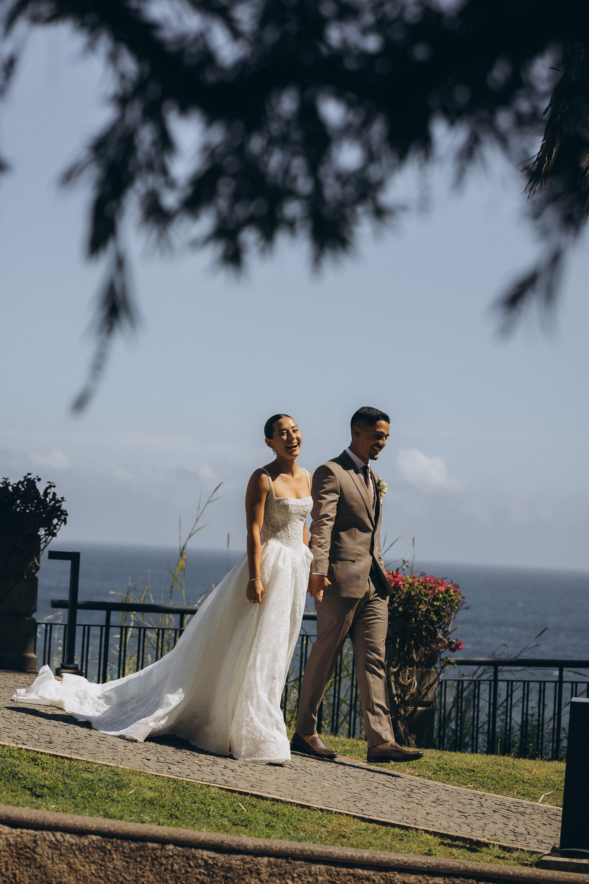 wedding photography Madeira intimate couple moment cliffs ocean view photographer
