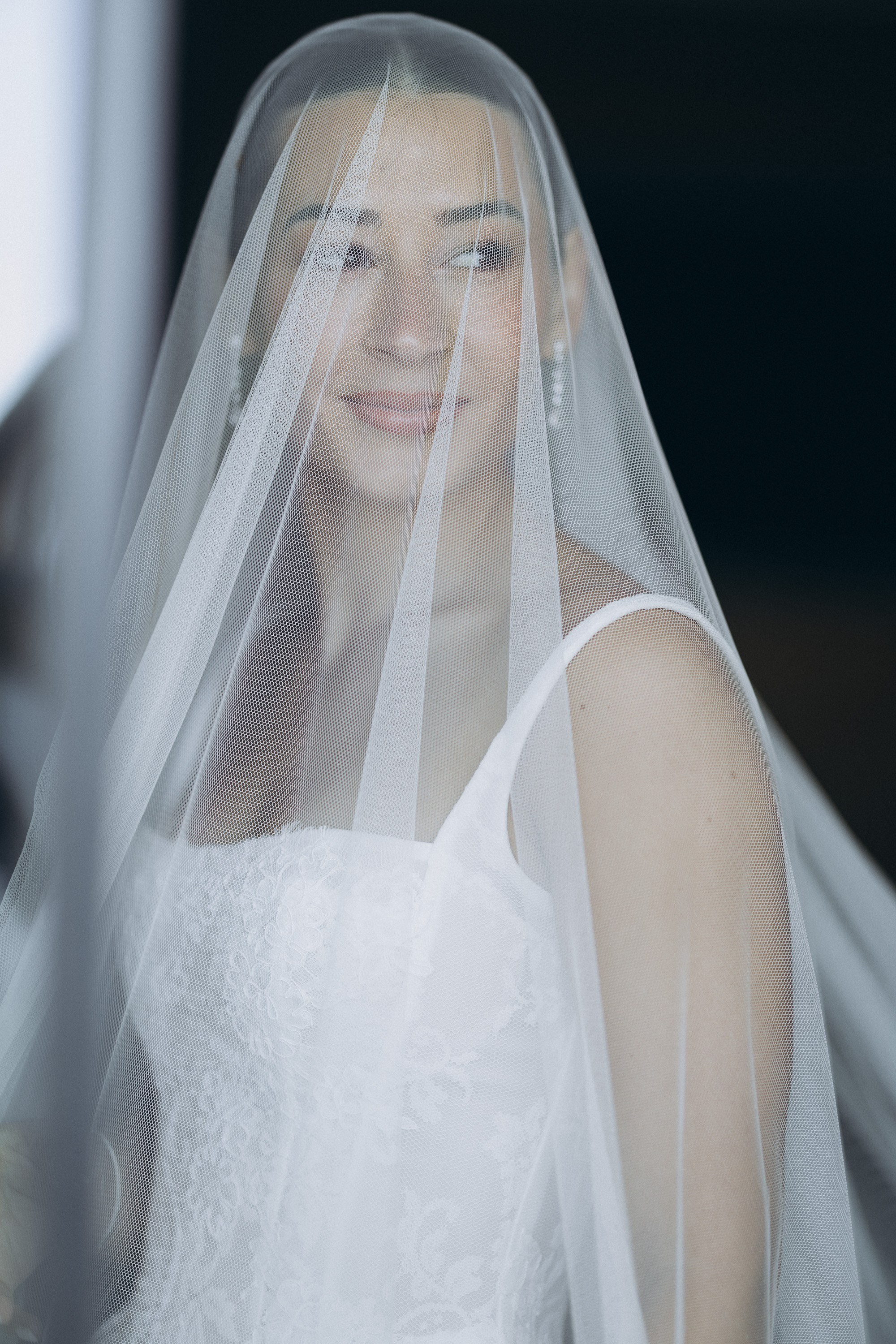 wedding portrait Madeira elegant natural posing photographer
