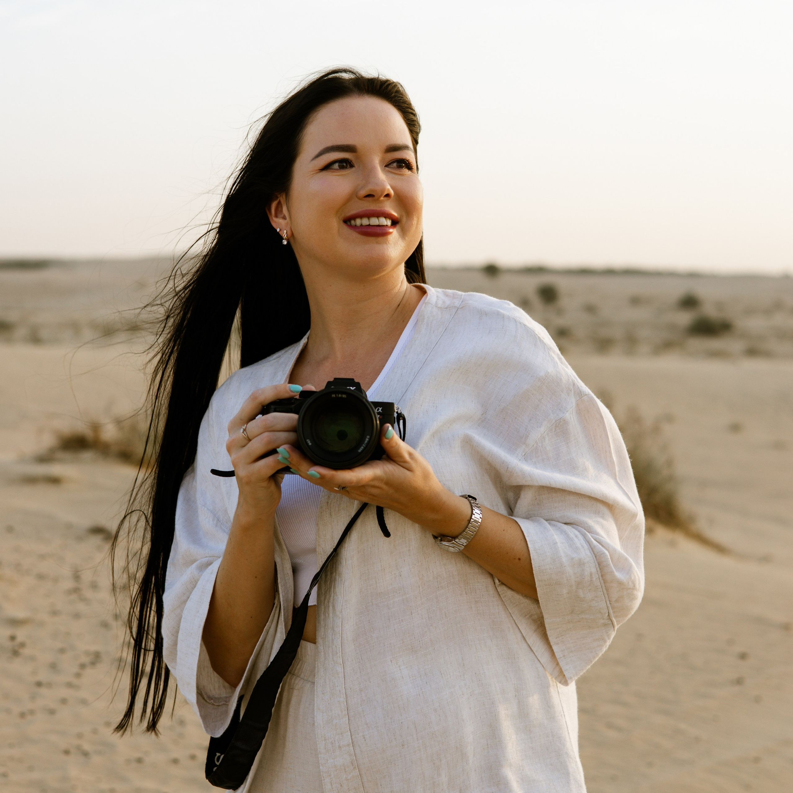 Contact. Angela Iakovleva — Family Photographer in Dubai