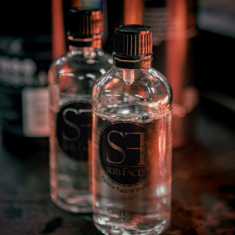 Нанесение защитной керамики на кузов автомобиля для увеличения долговечности покрытия