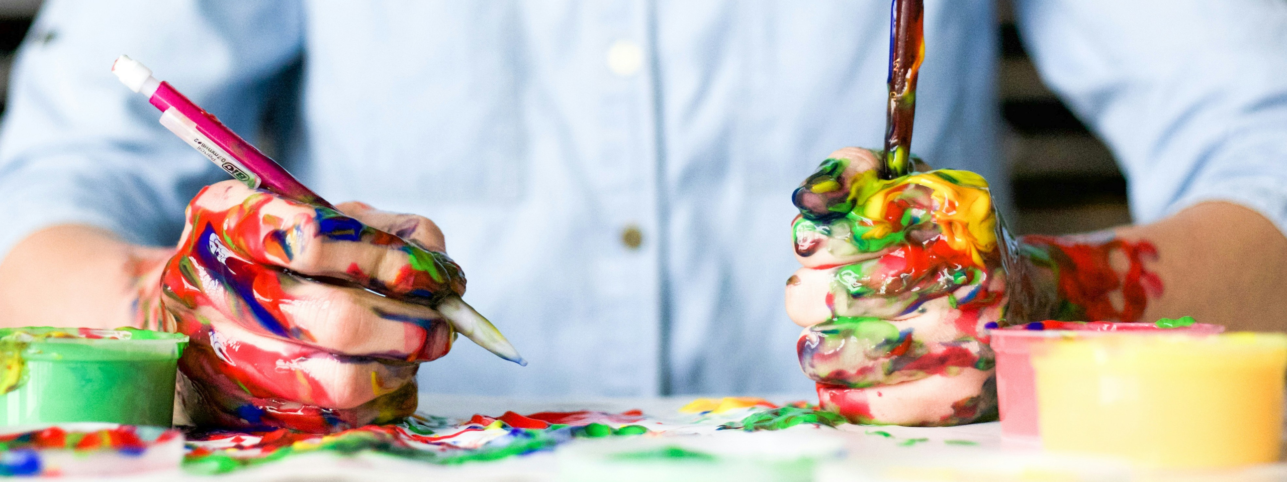 CELISTVÝ PŘÍSTUP — TVORBOU K SOBĚ. Dana Lišková — Empathetic Photographer | Introspective Artist |Neurodivergent Coach | Founder of Artepy.cz