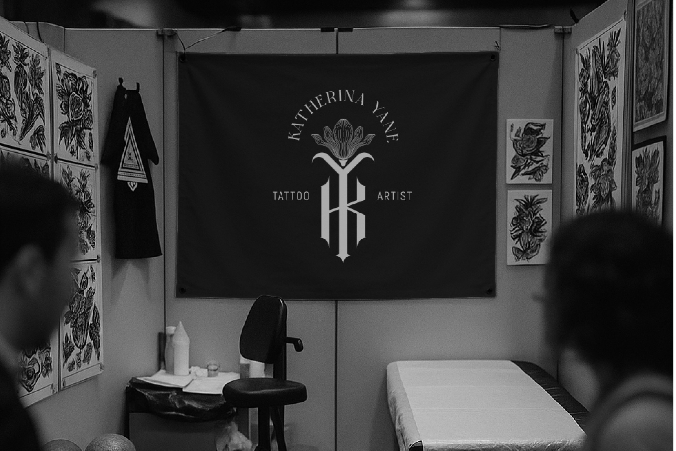 Brand Identity. Helen Reveur | Illustrator & Brand Designer | Ready-Made & Custom Illustrations