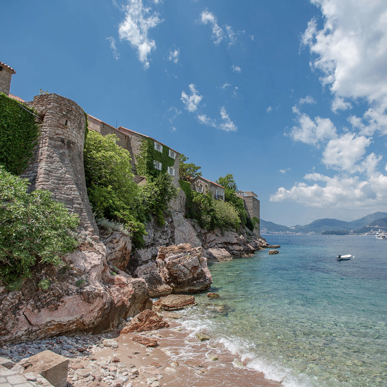 Voors en tegens van immigreren naar Montenegro